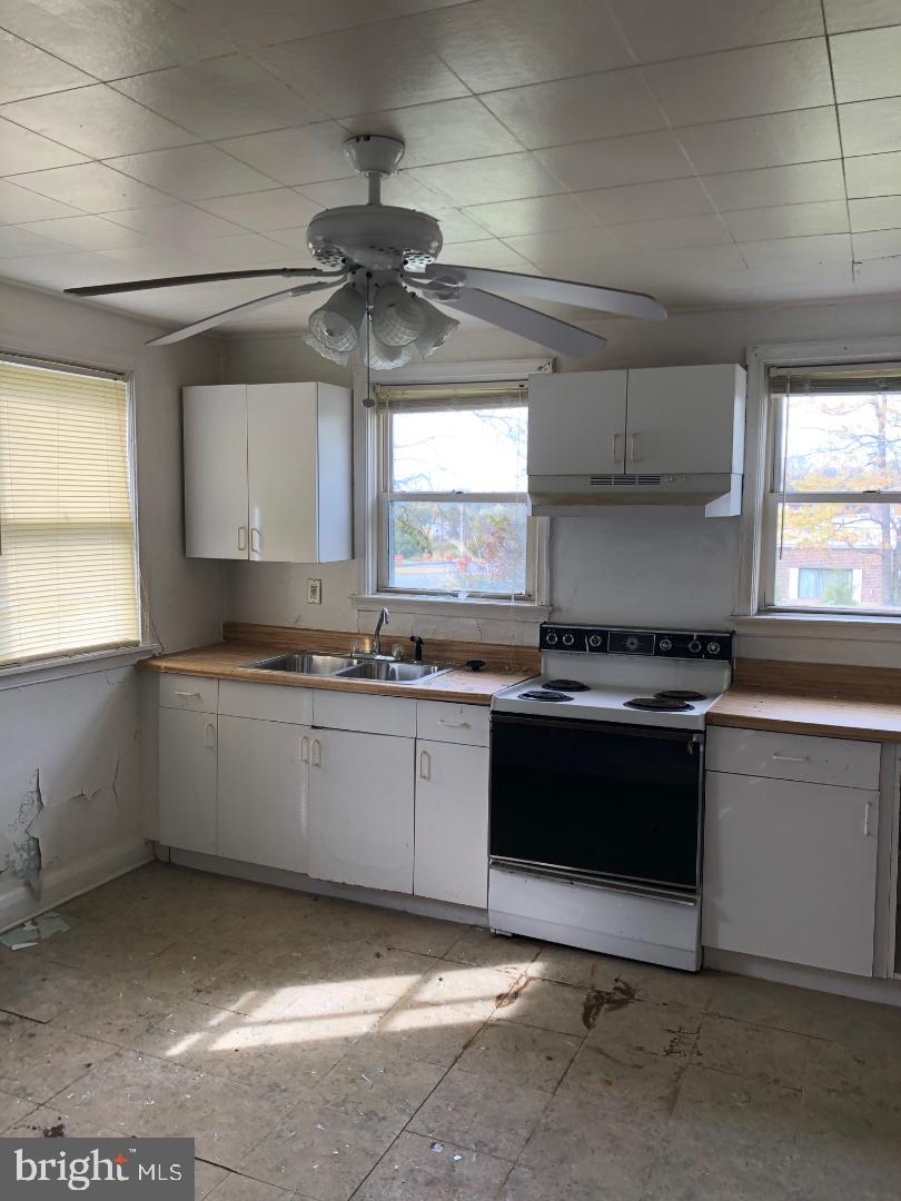 CLAYBROOKE - Residential