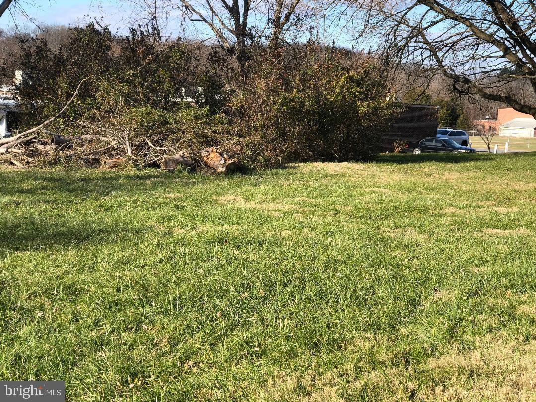 CLAYBROOKE - Residential