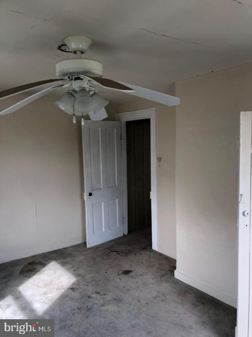 CLAYBROOKE - Residential