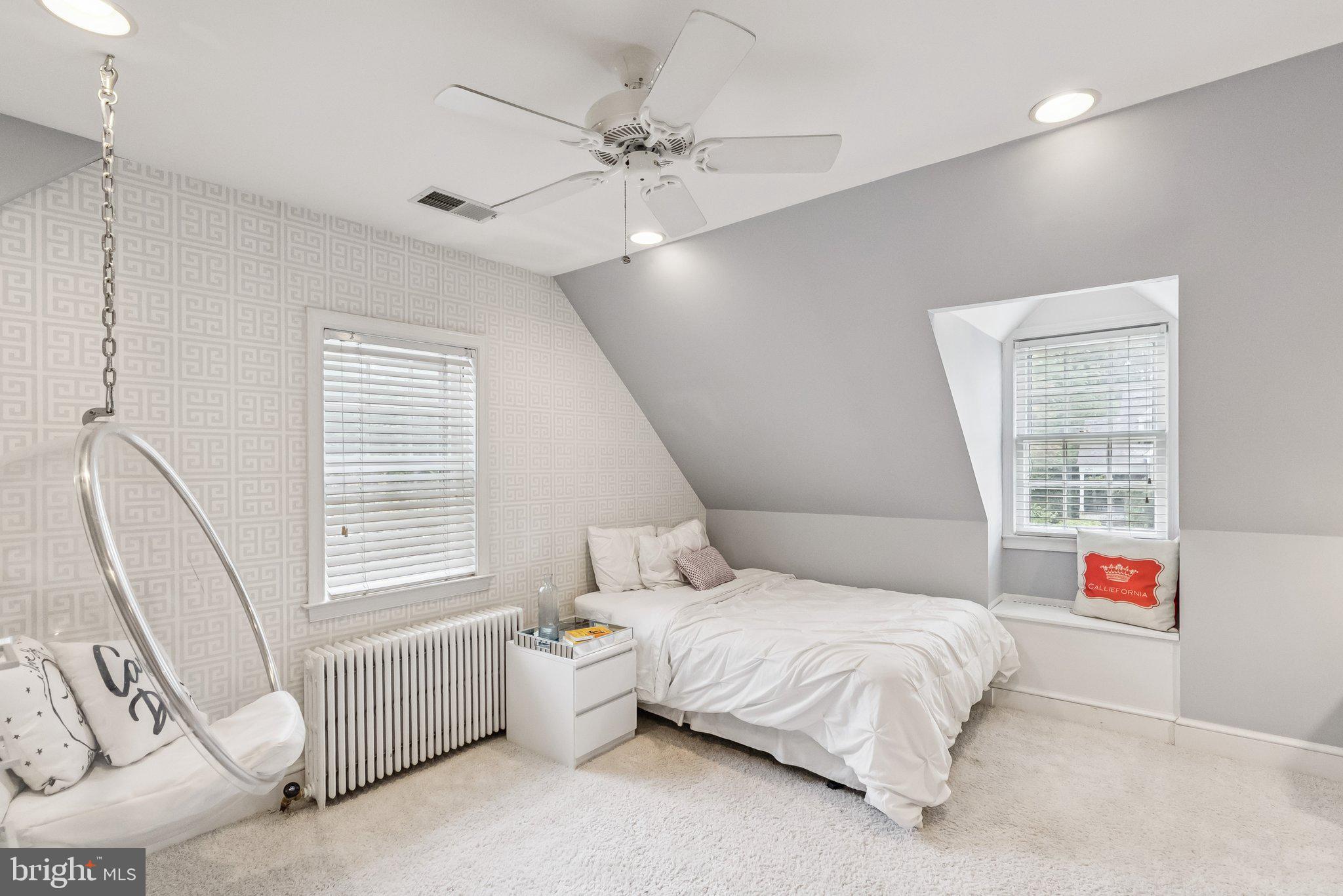 GREENWICH FOREST - Residential