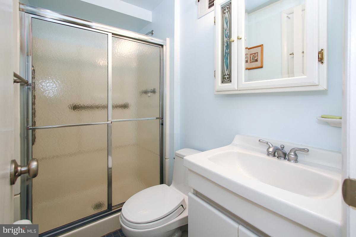 GREEN TREE MANOR - Residential