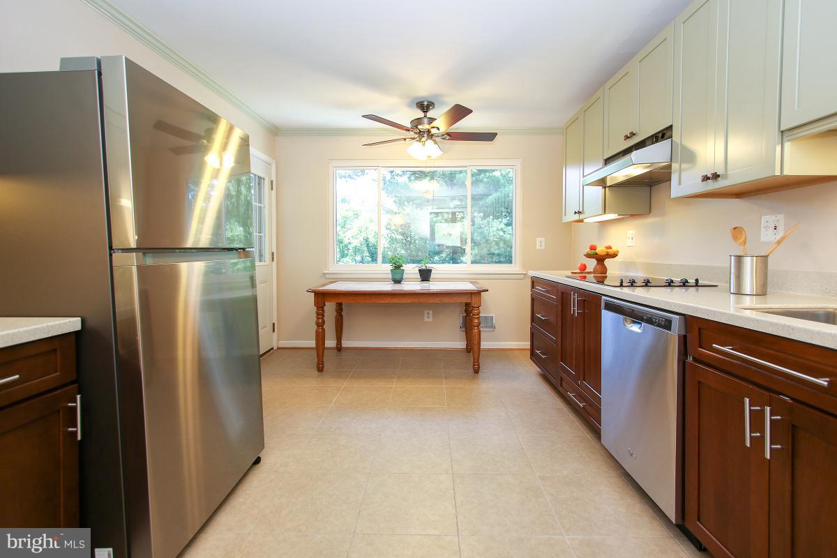 GREEN TREE MANOR - Residential