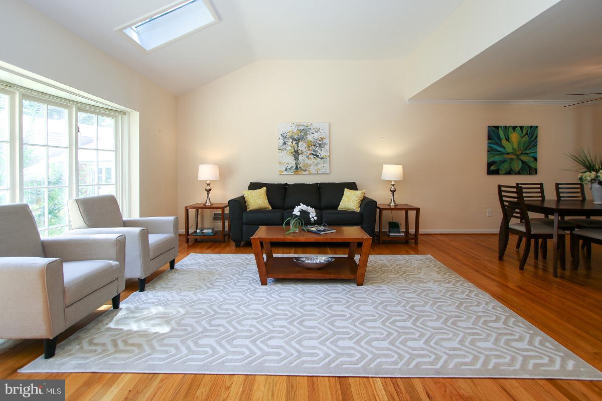 GREEN TREE MANOR - Residential