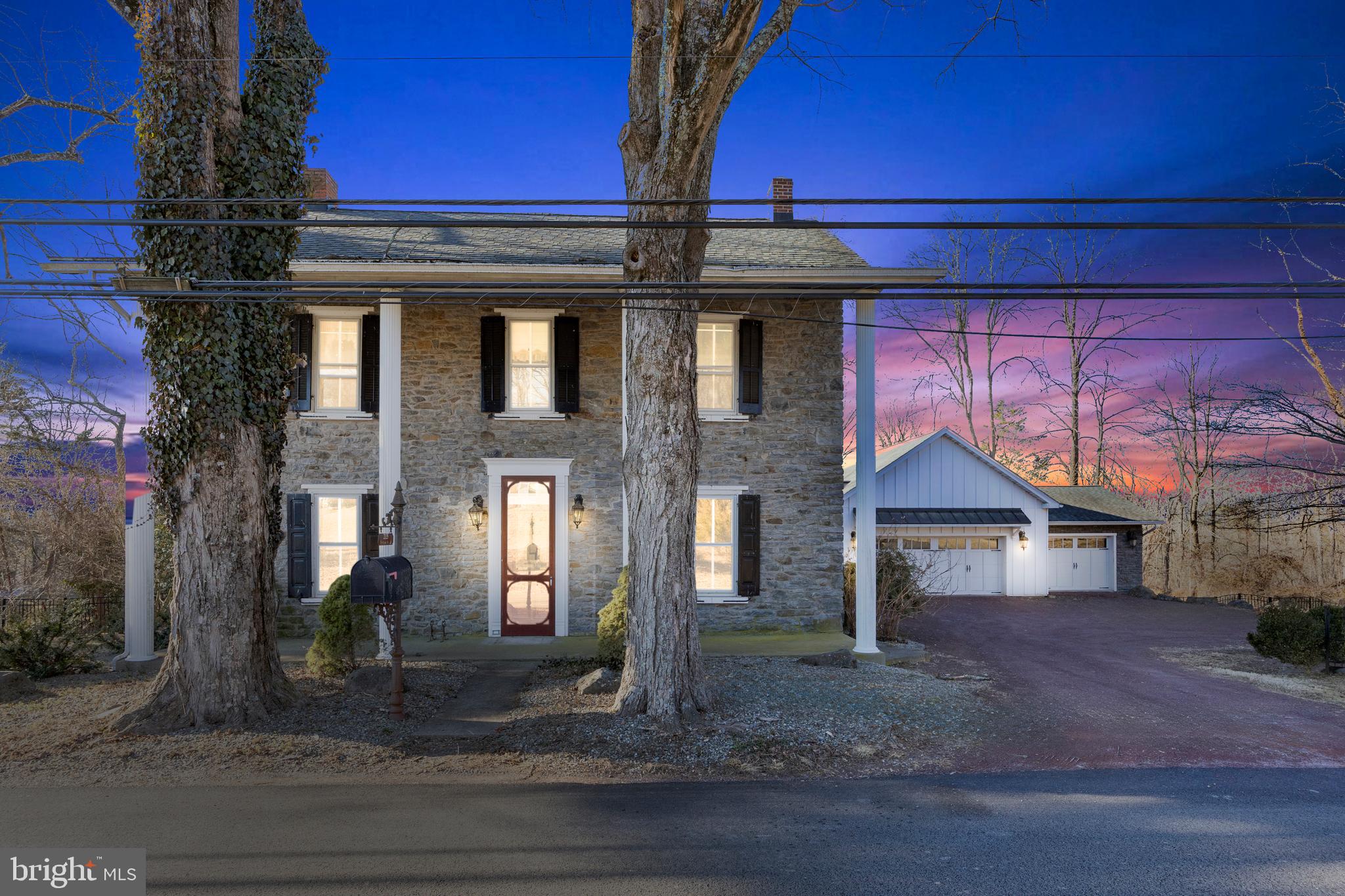 2135 ESTEN ROAD