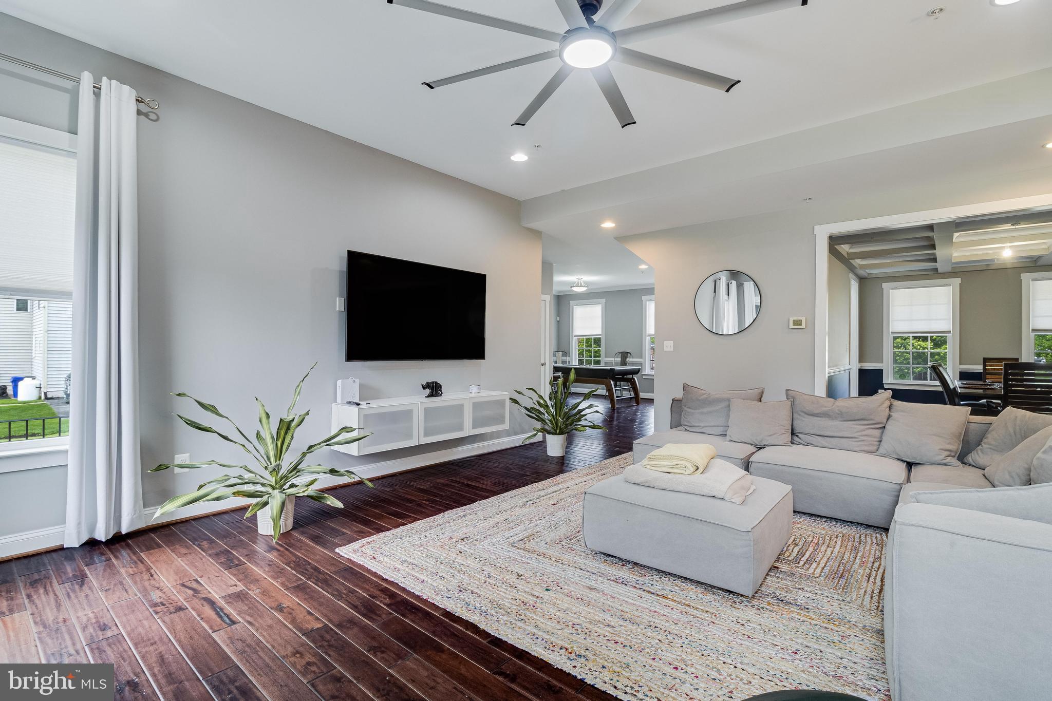 HIGHLAND FARM - Residential