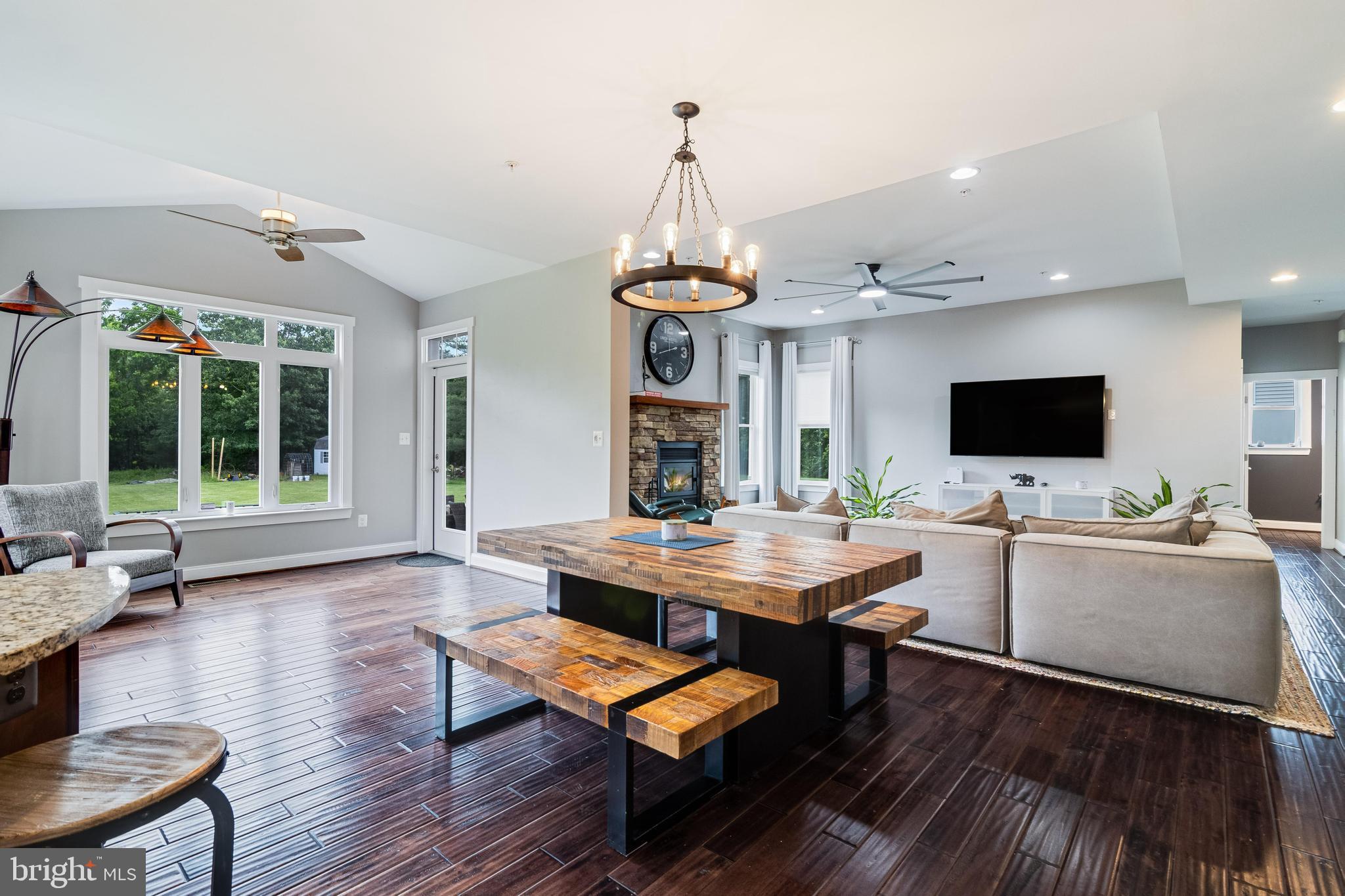 HIGHLAND FARM - Residential