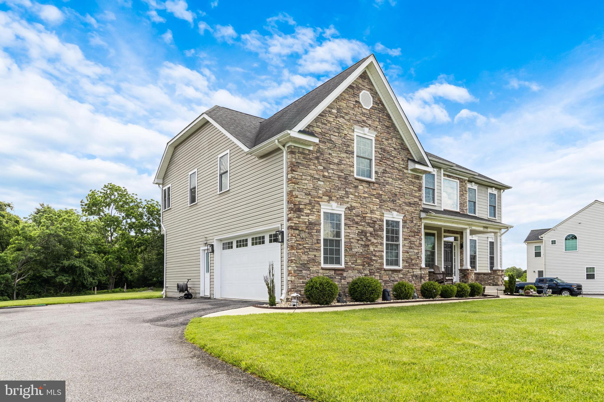 HIGHLAND FARM - Residential