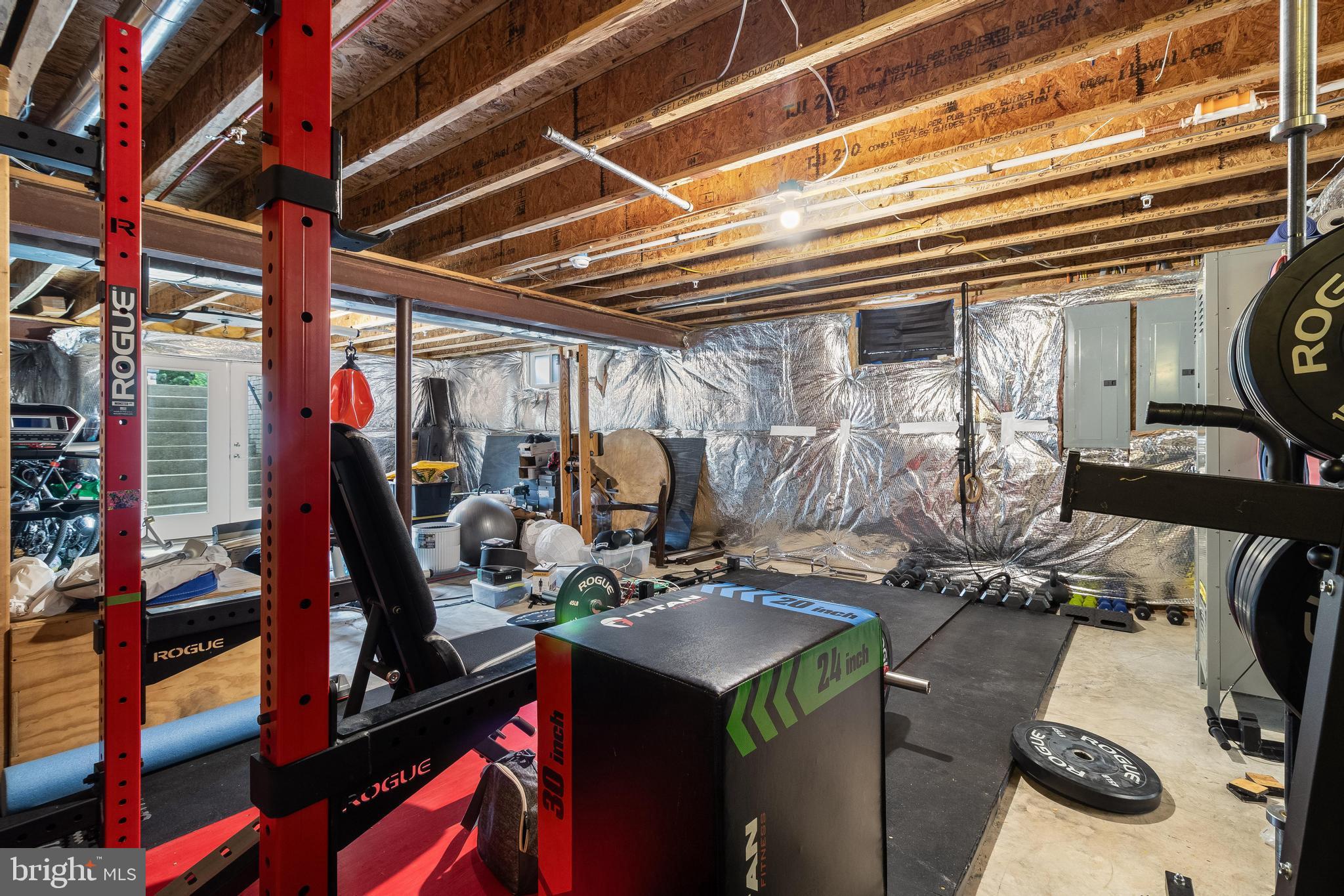 HIGHLAND FARM - Residential