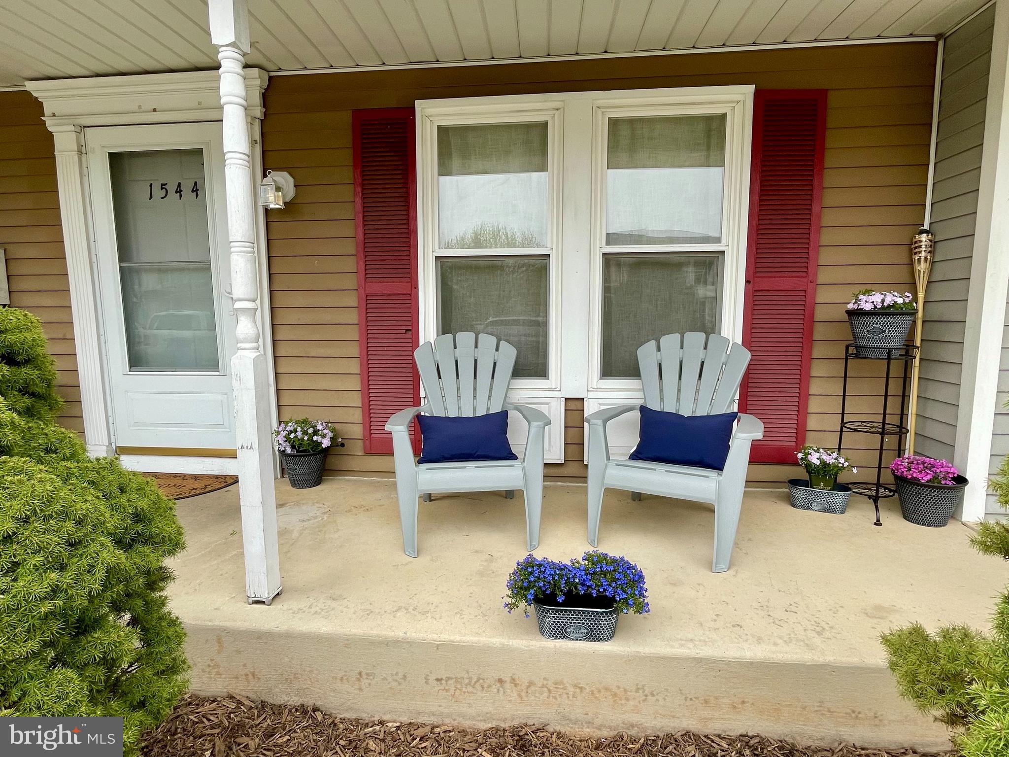 ROLLING MEADOWS - Residential