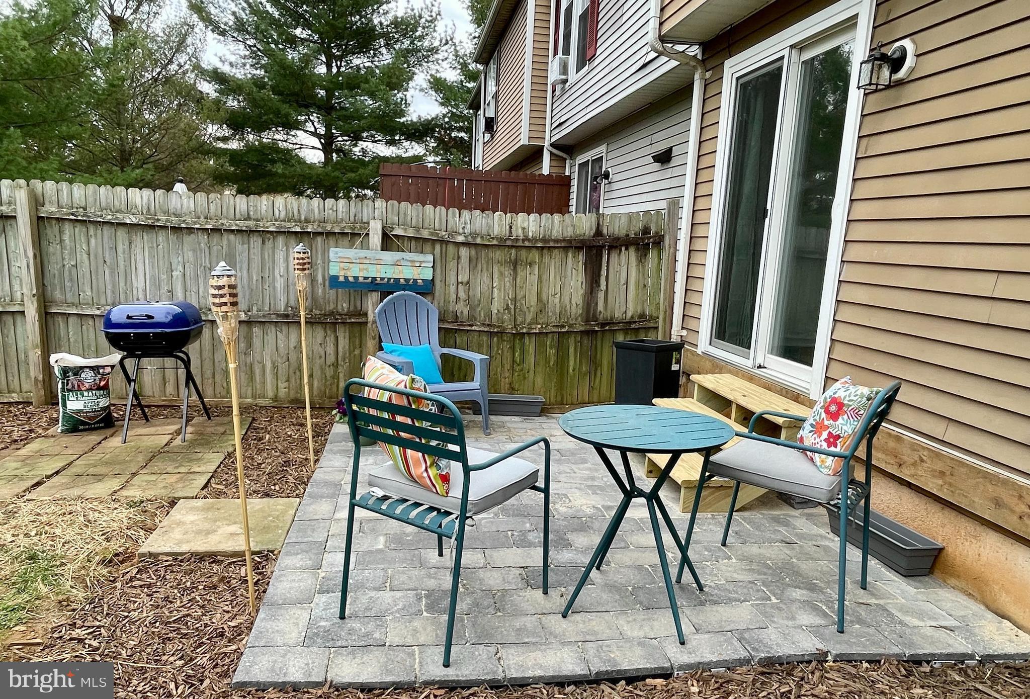 ROLLING MEADOWS - Residential