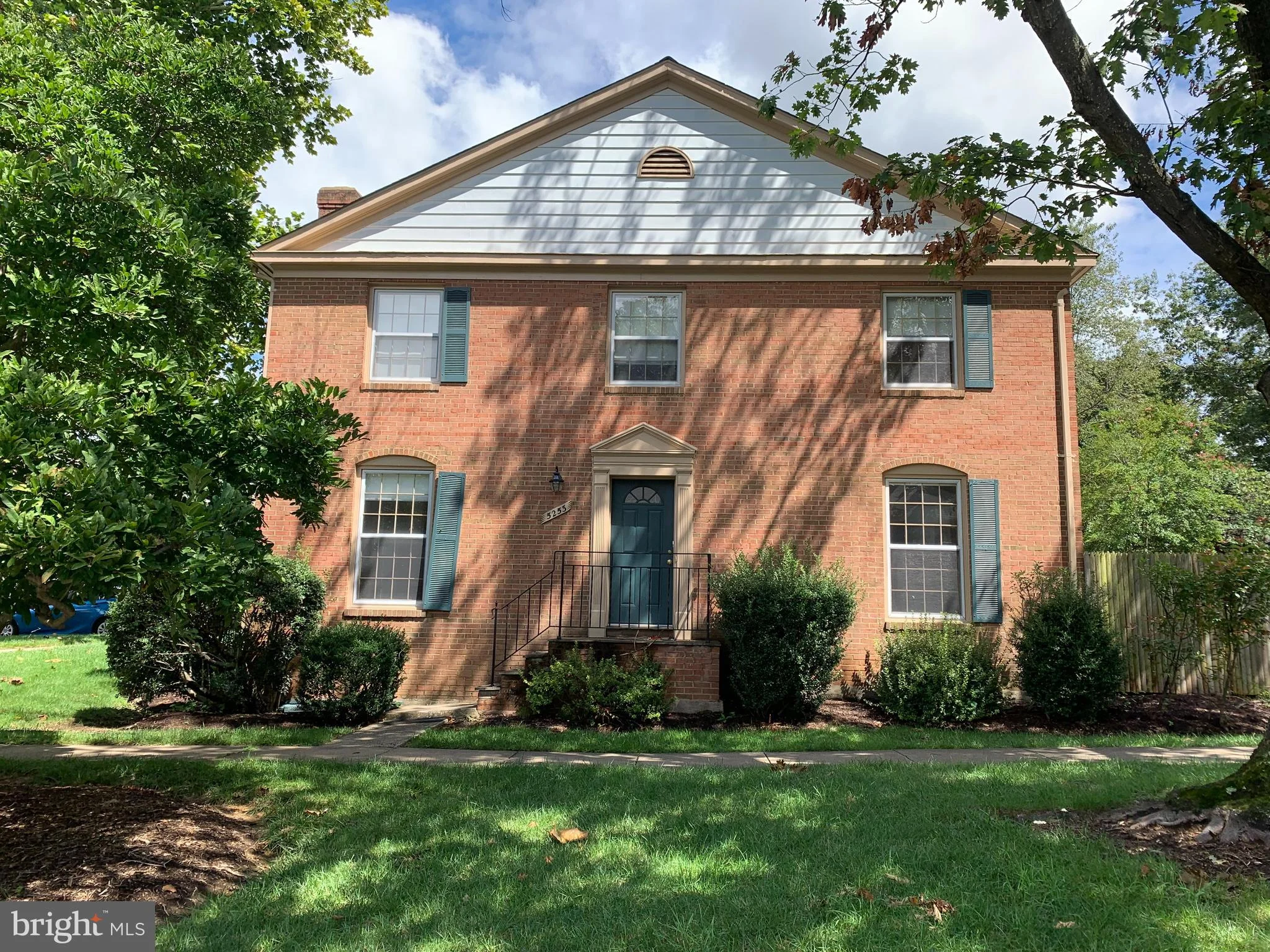 5253 Bradgen Court, Springfield, VA 22151