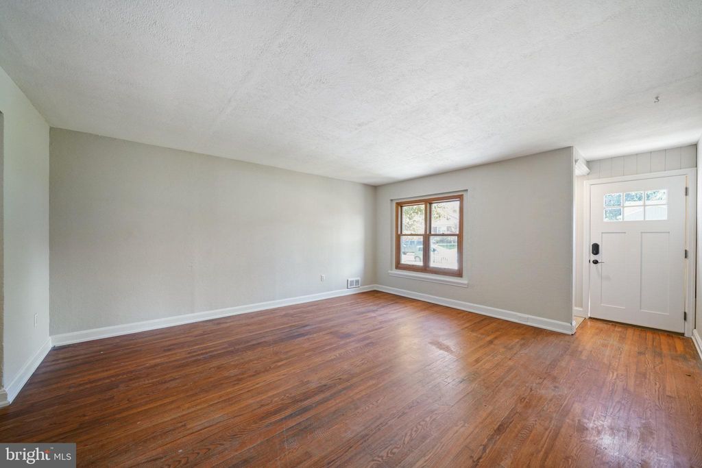 Photo of 214 Maryland Avenue, OXFORD, PA 19363 (MLS # PACT2117892)