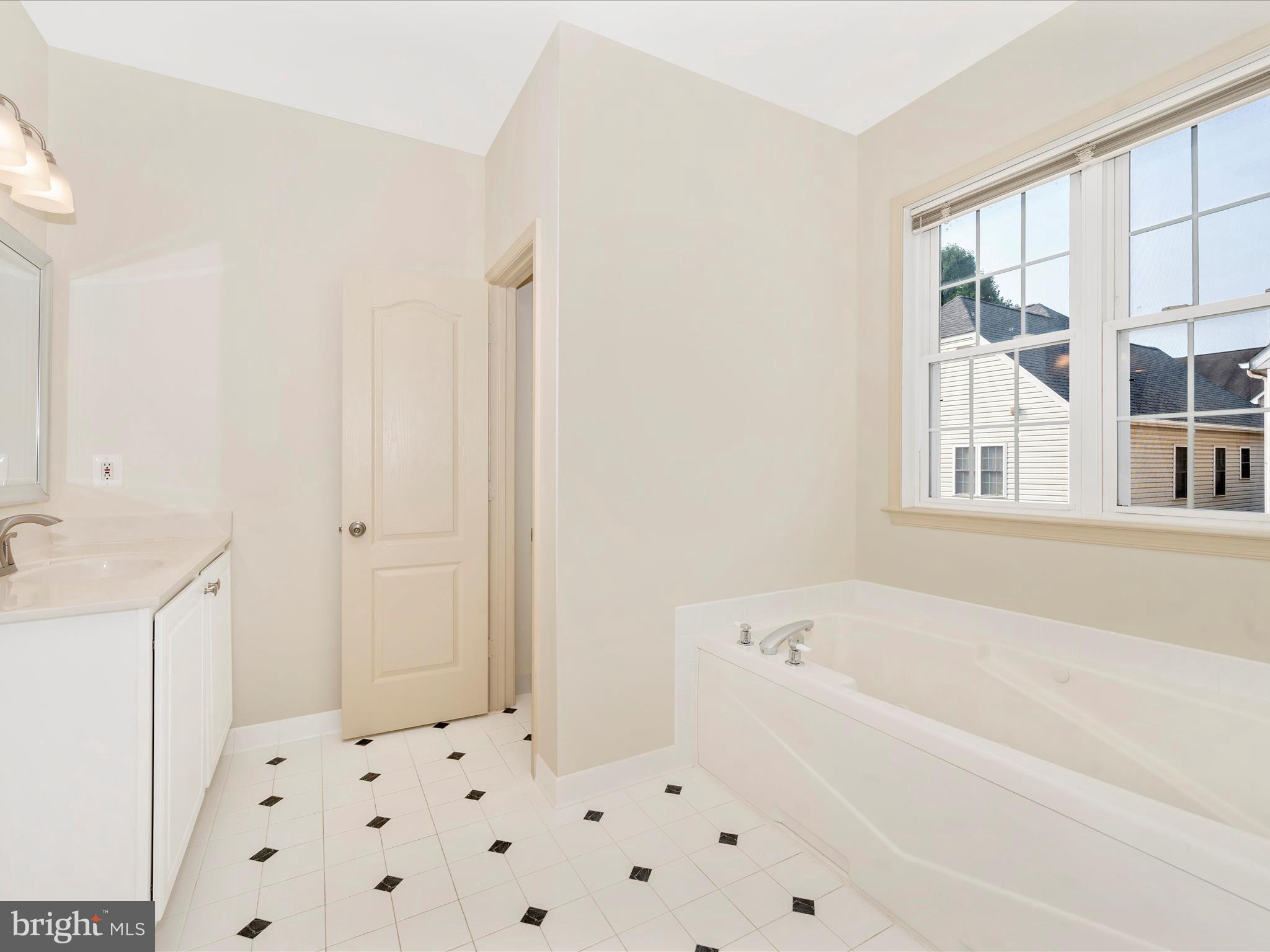 WORMANS MILL - Residential