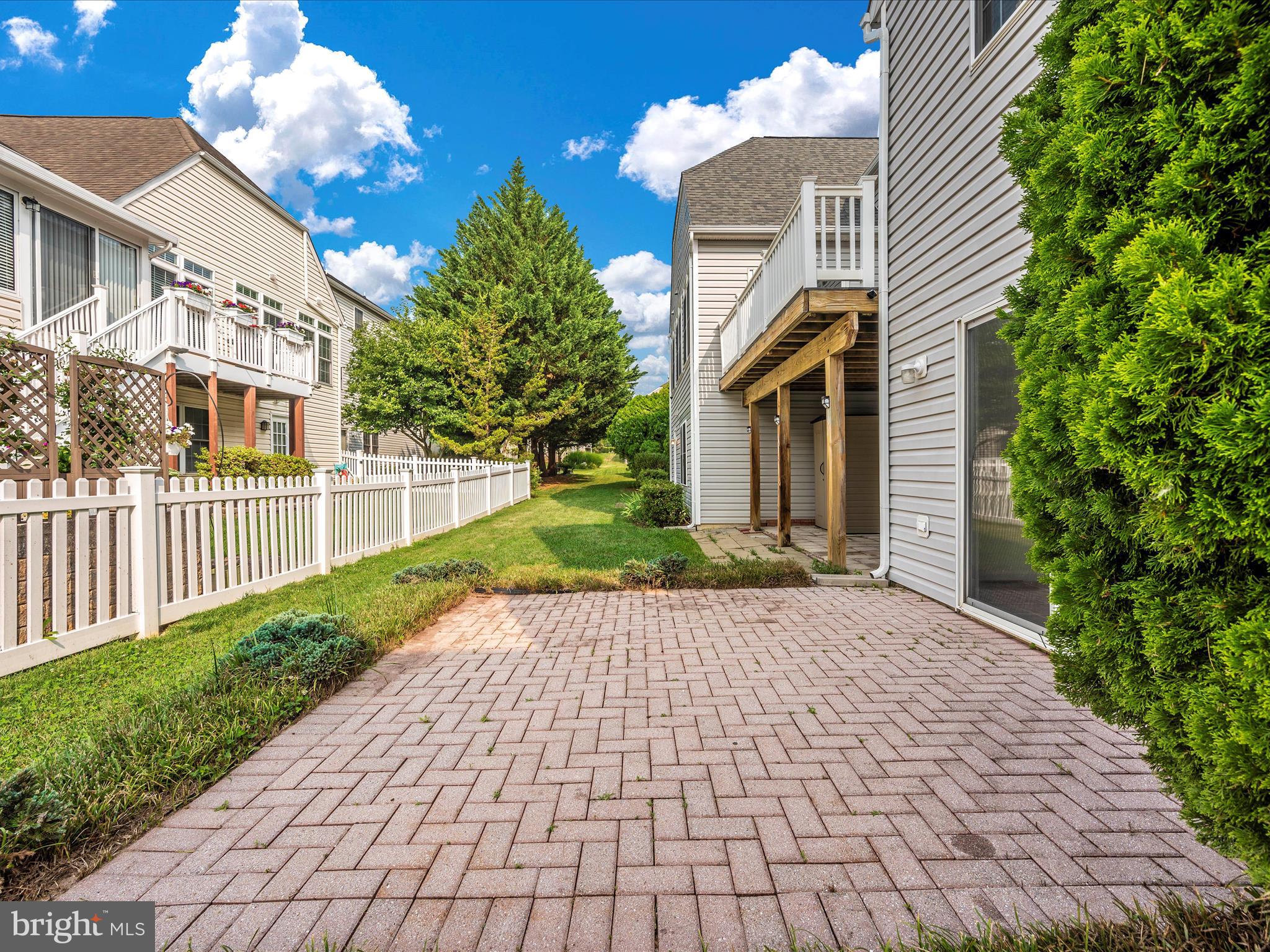 WORMANS MILL - Residential