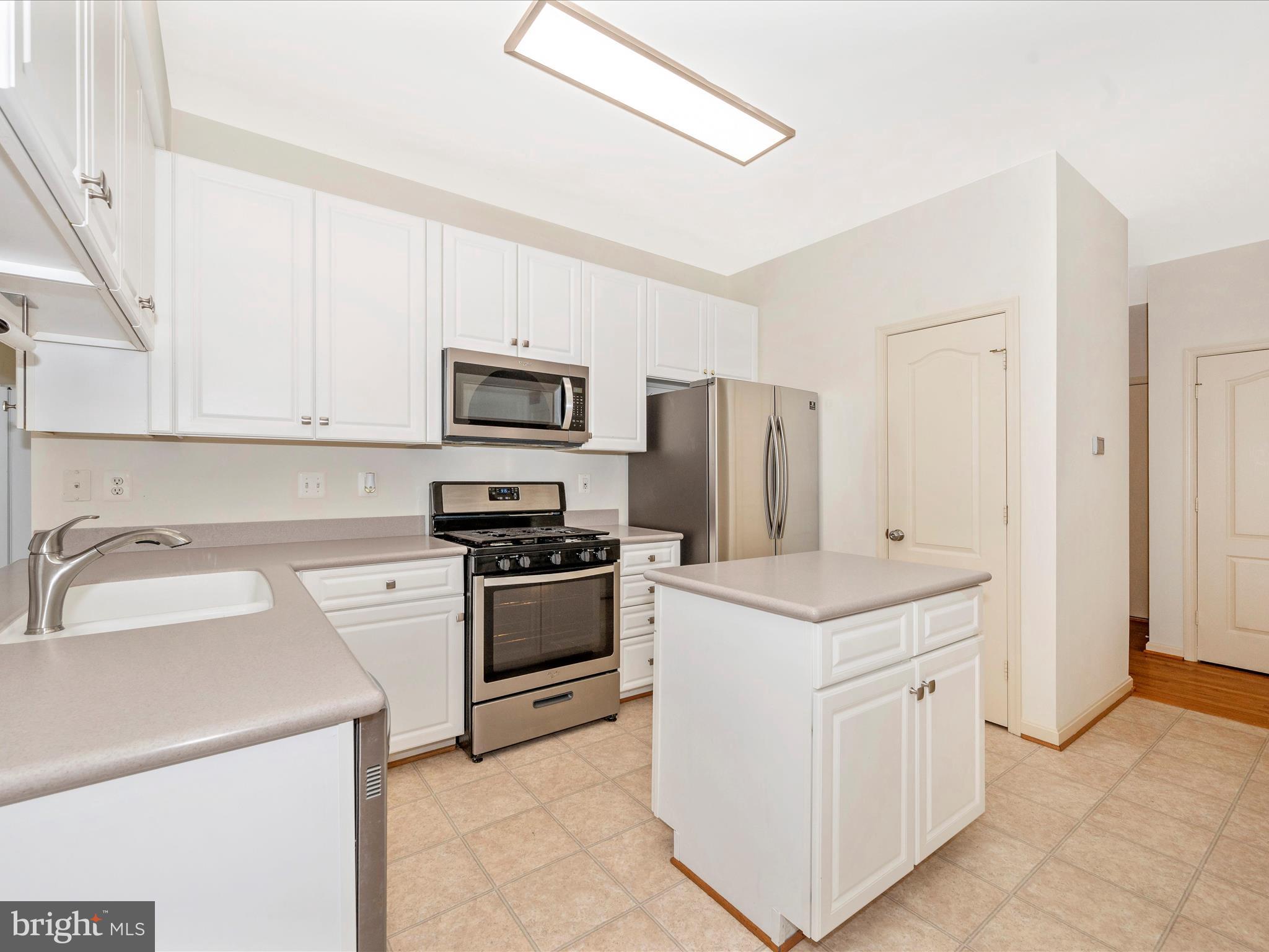 WORMANS MILL - Residential