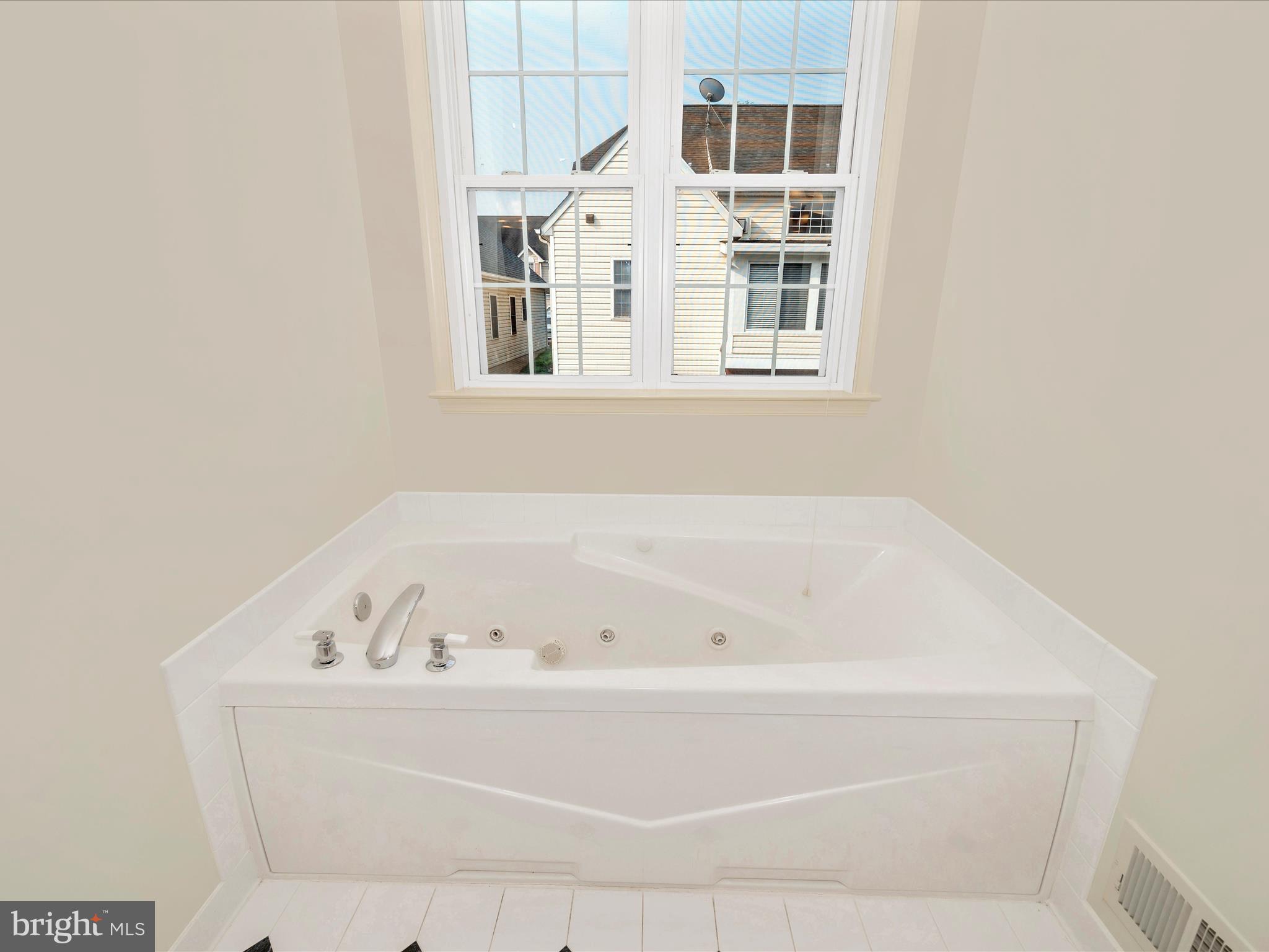 WORMANS MILL - Residential