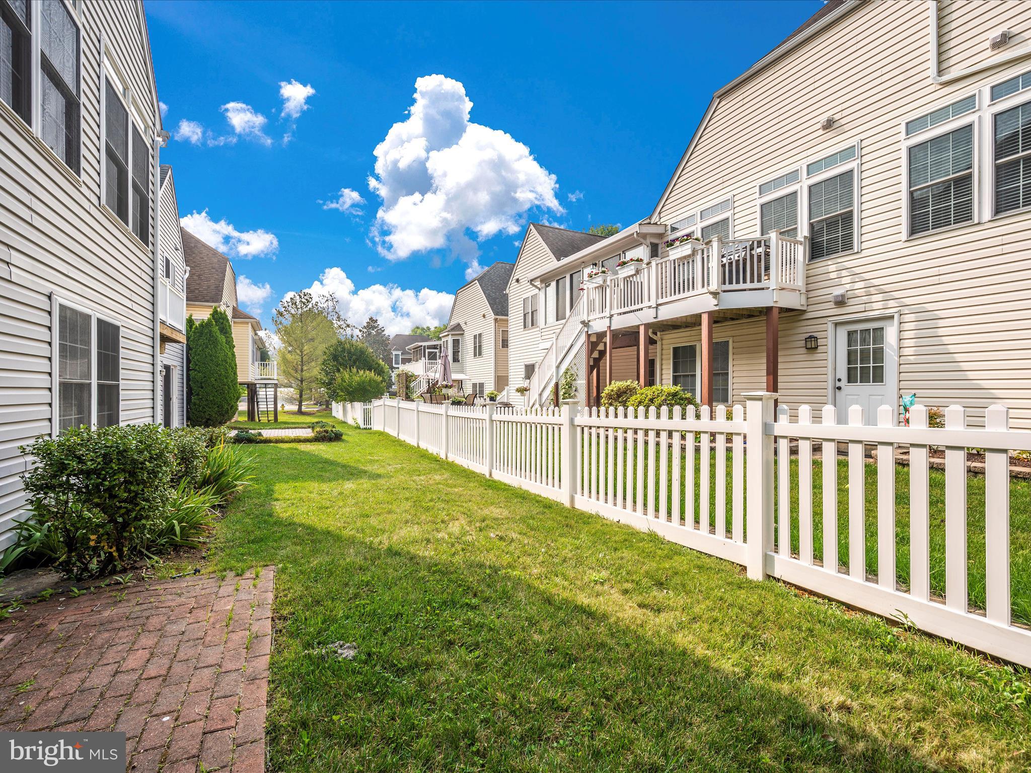 WORMANS MILL - Residential