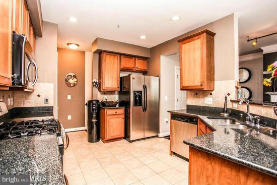 COPPERMINE CROSSING - Residential Lease