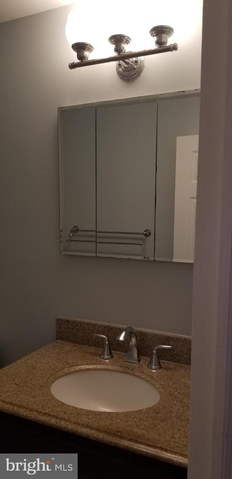 FAIRLAND - Residential Lease