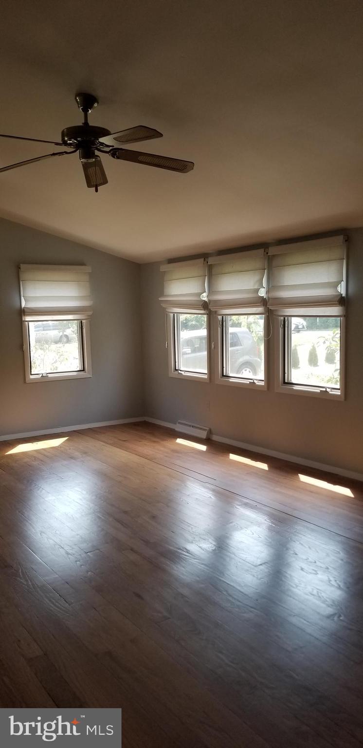 FAIRLAND - Residential Lease