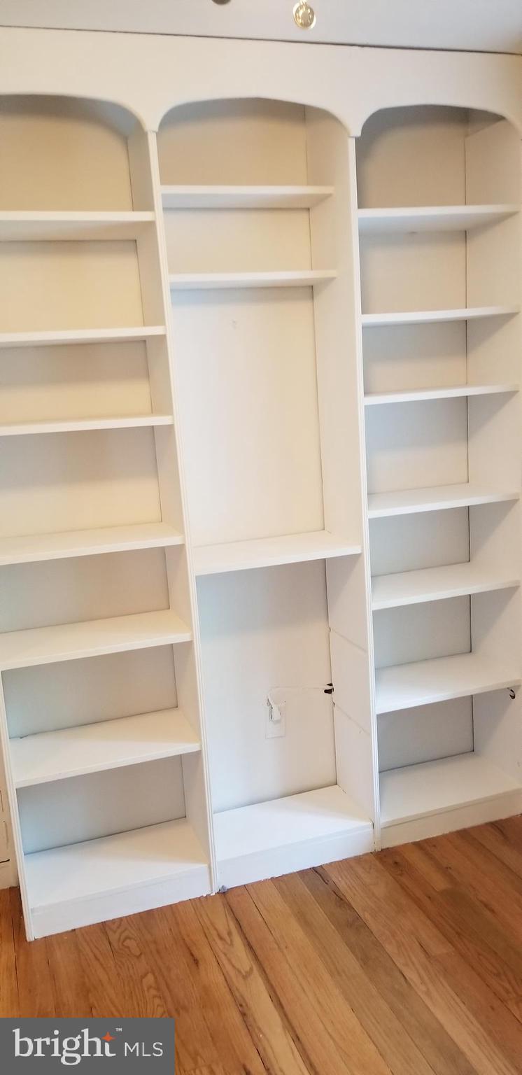 FAIRLAND - Residential Lease