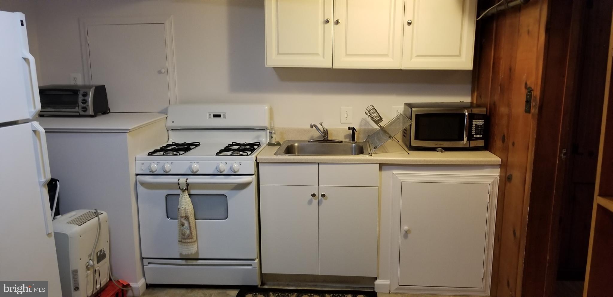 FAIRLAND - Residential Lease