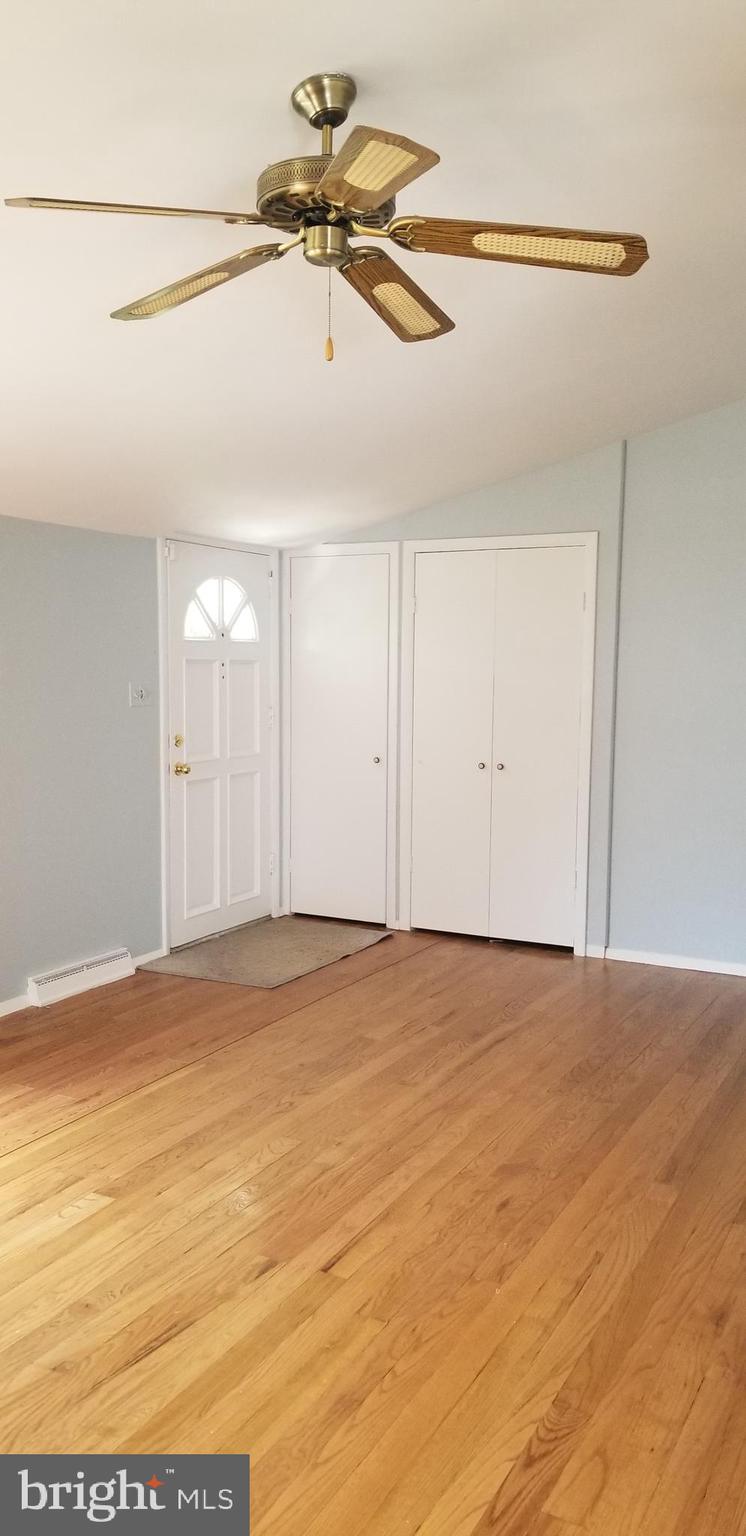 FAIRLAND - Residential Lease