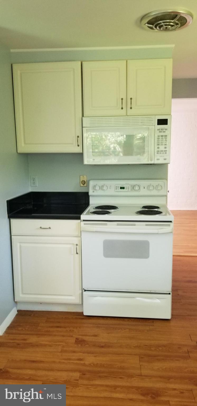 FAIRLAND - Residential Lease