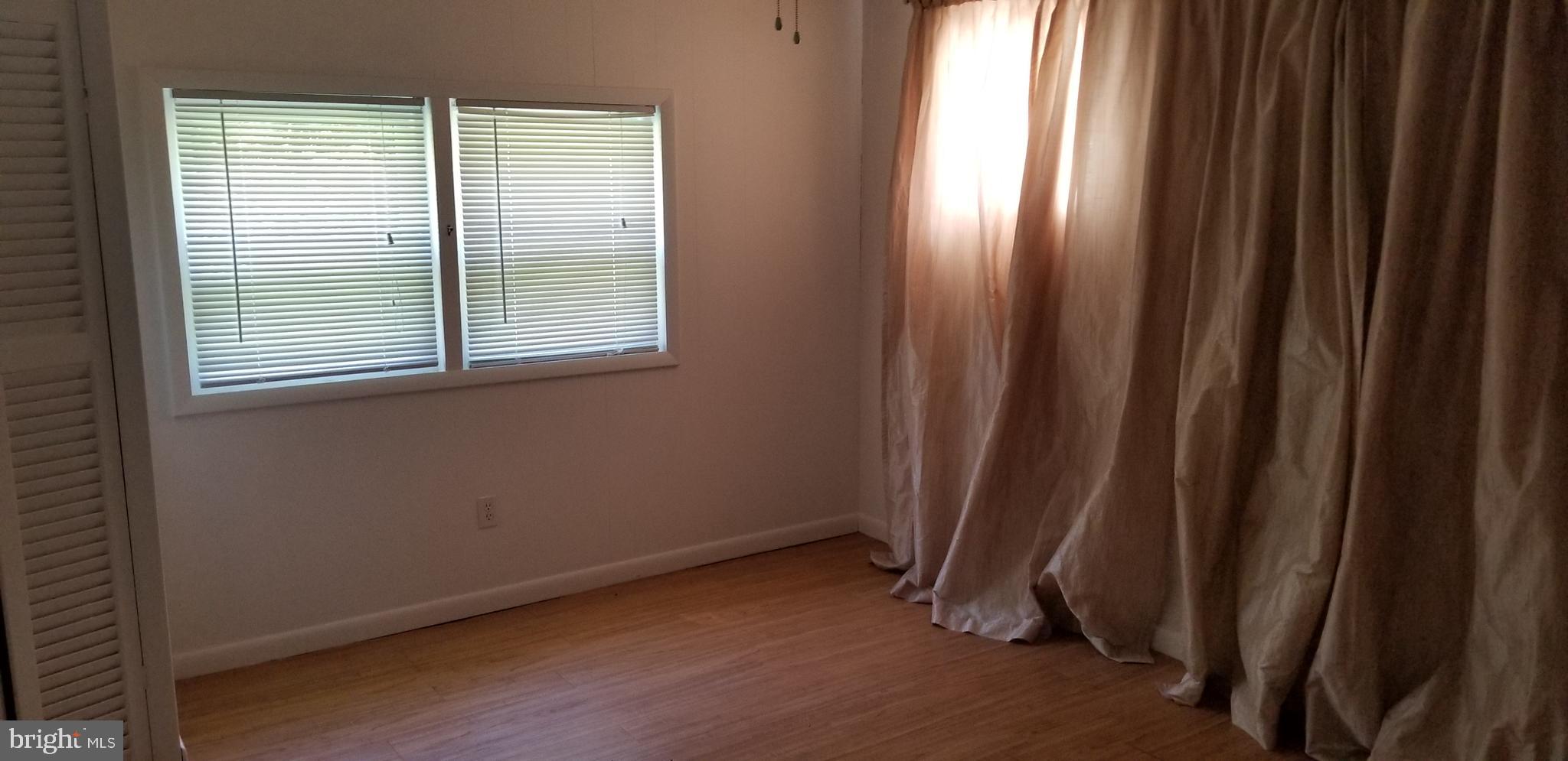 FAIRLAND - Residential Lease