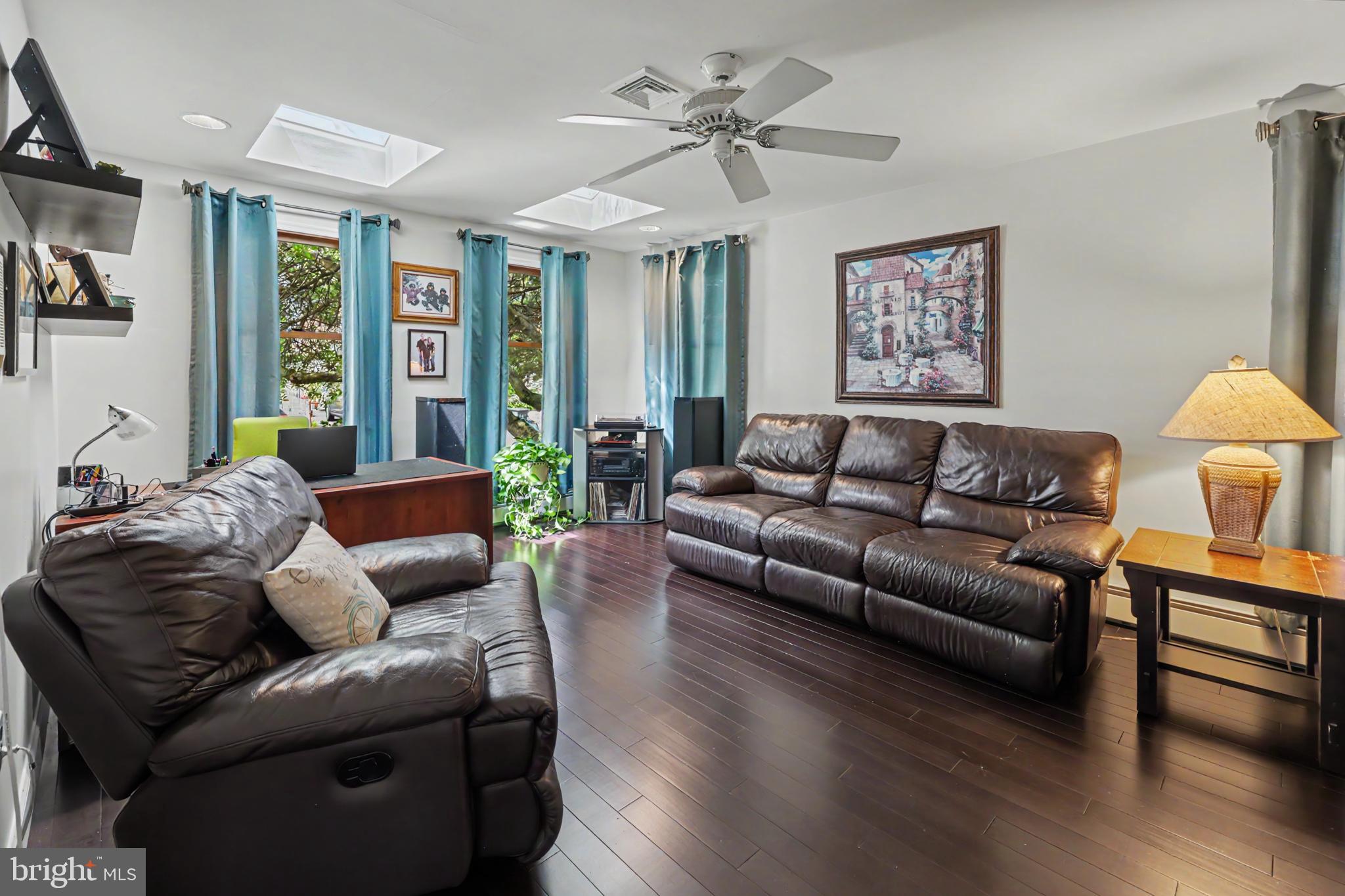 FOLSOM - Residential