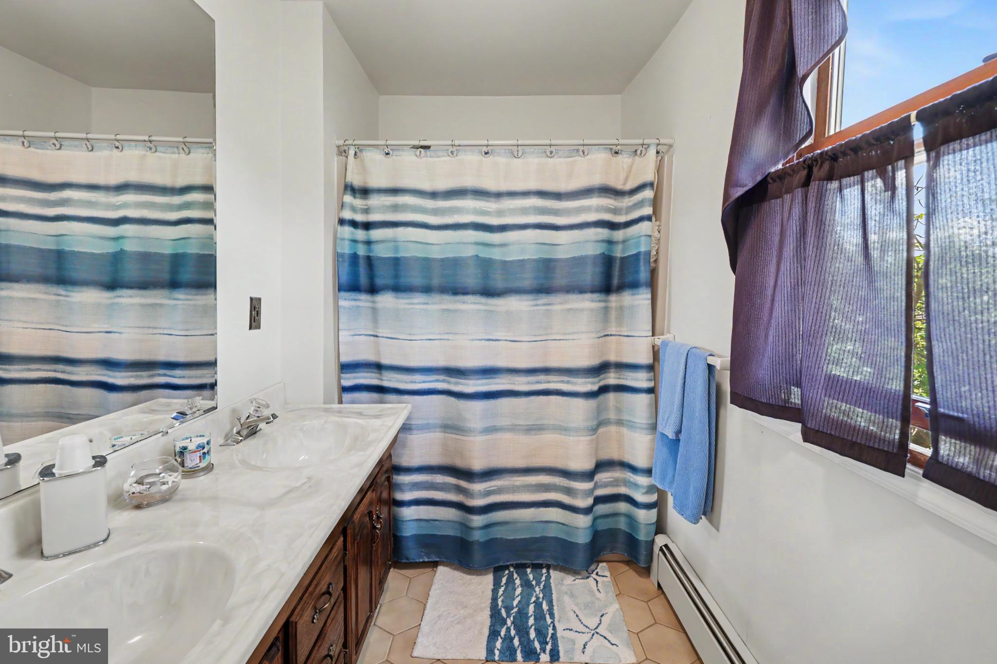 FOLSOM - Residential