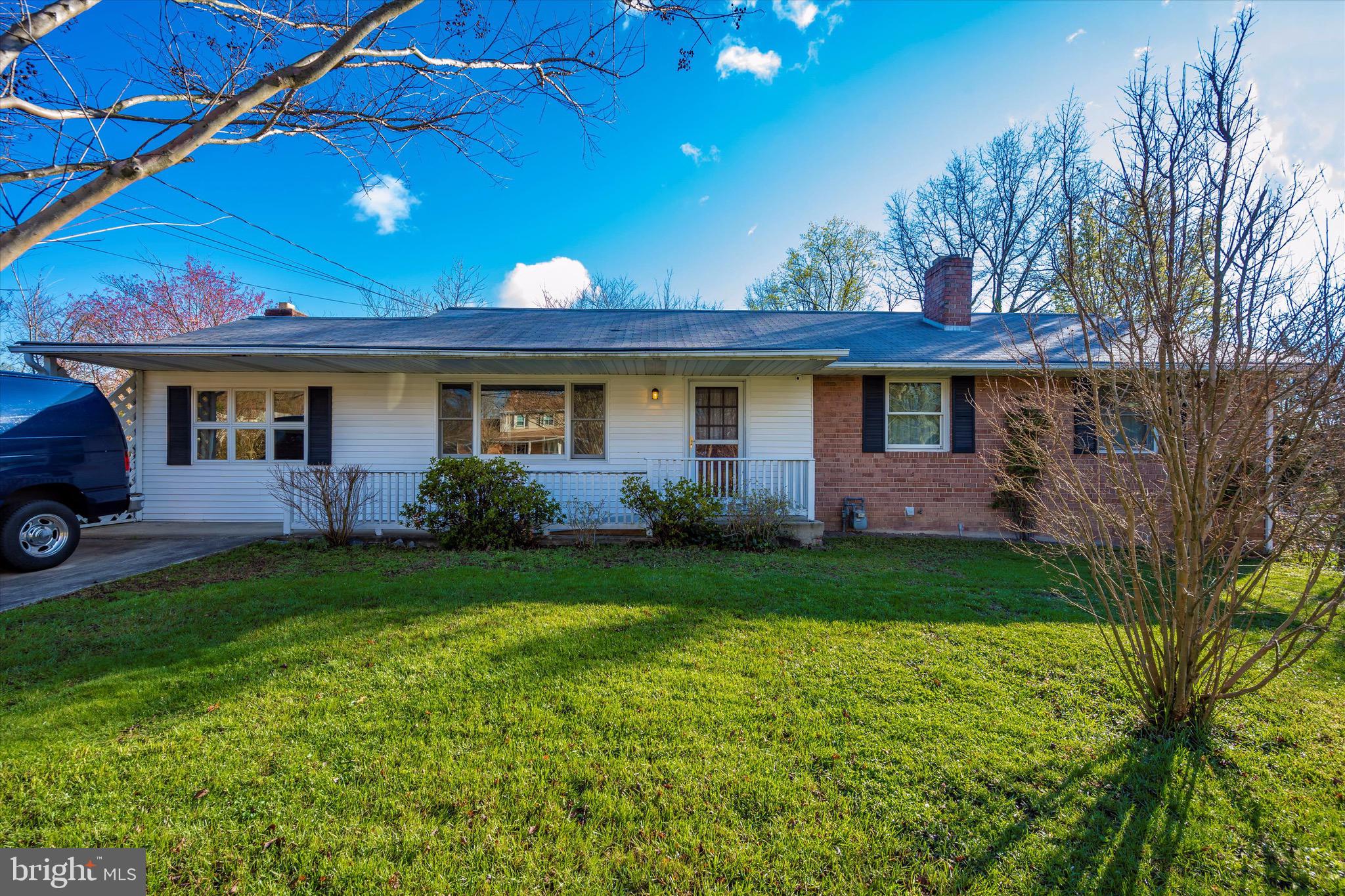 CALVERTON - Residential