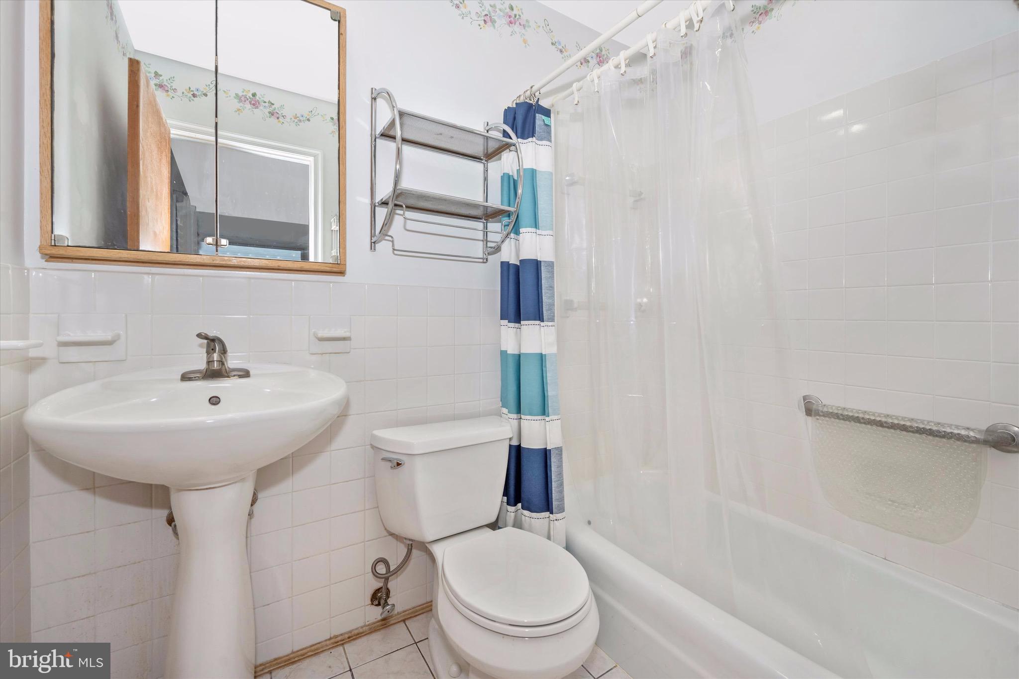 CALVERTON - Residential