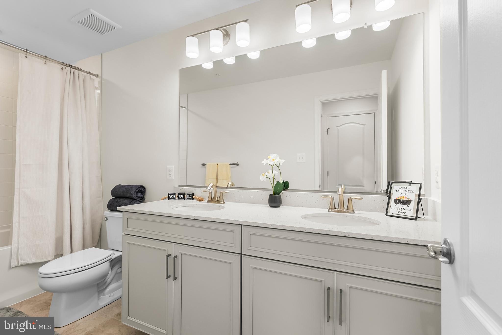 BALLARD GREEN - Residential