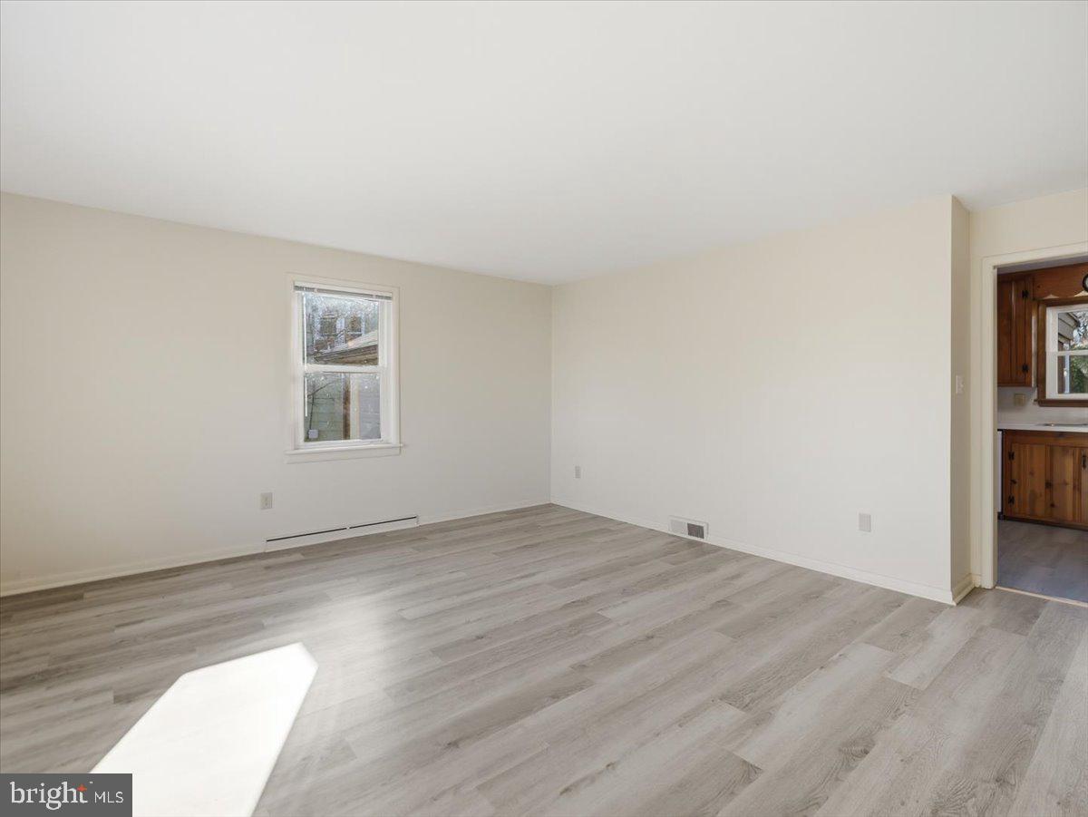 906 STROCK DRIVE DRIVE