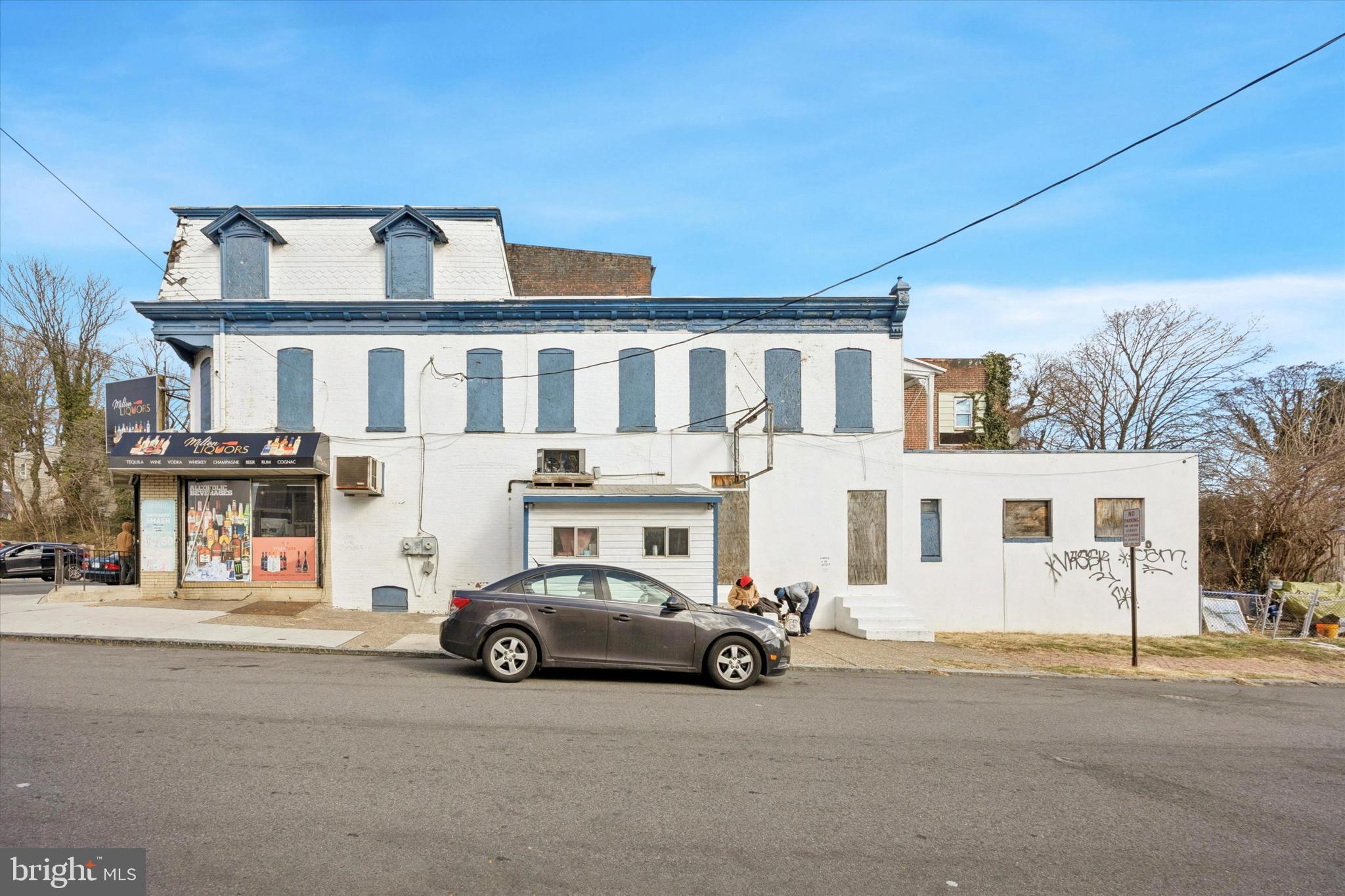 2300 N MARKET STREET