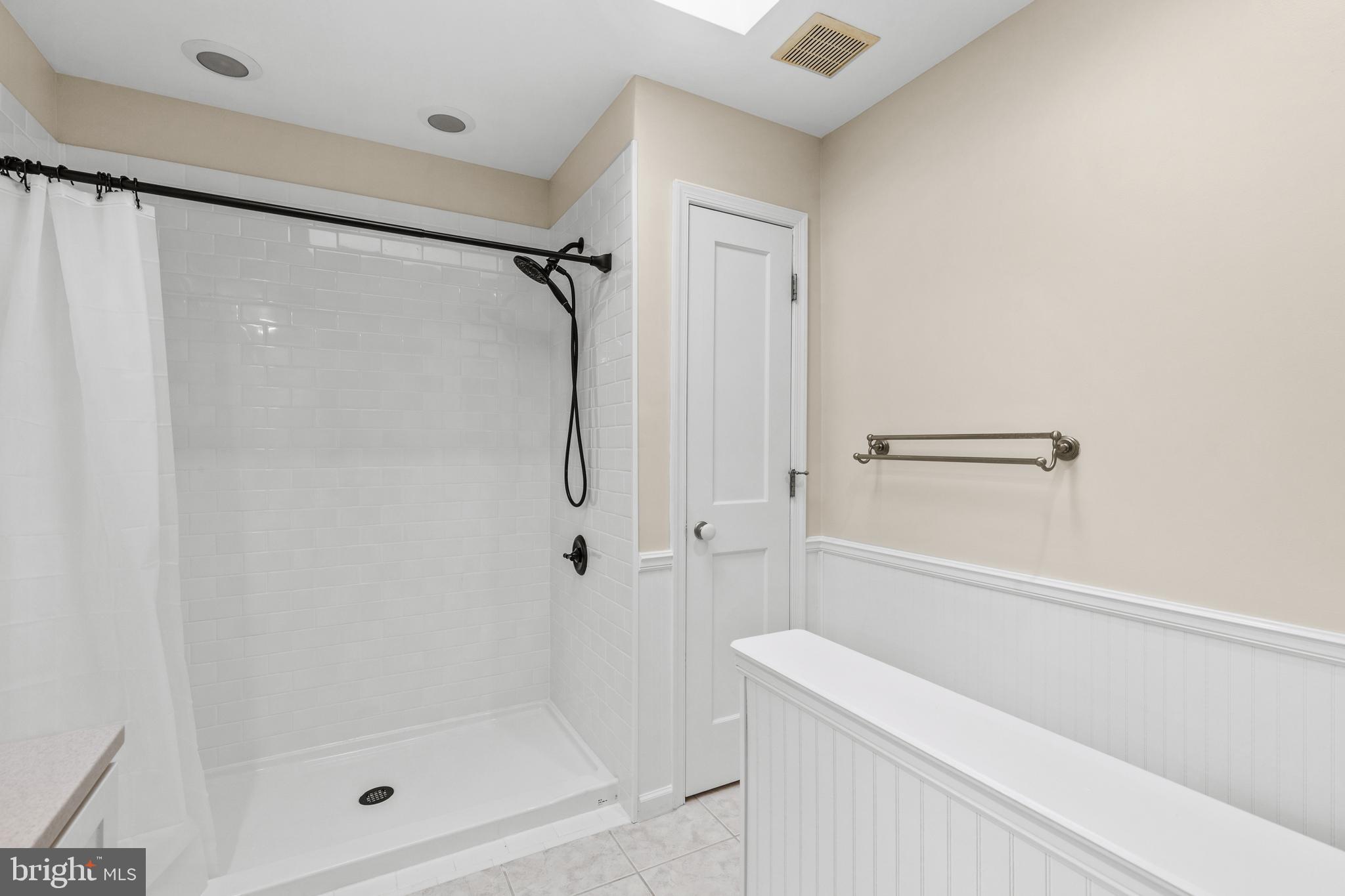 SHIPLEYS CHOICE - Residential