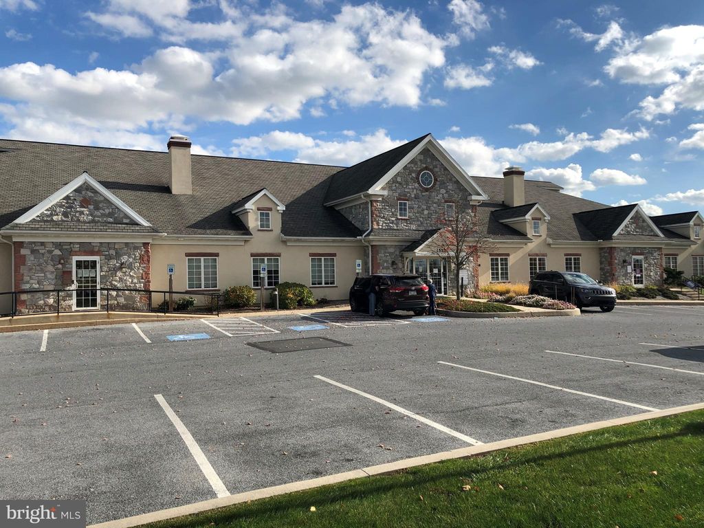 Photo of 1555 Highlands Dr #SUITE 120, LITITZ, PA 17543 (MLS # PALA174068)