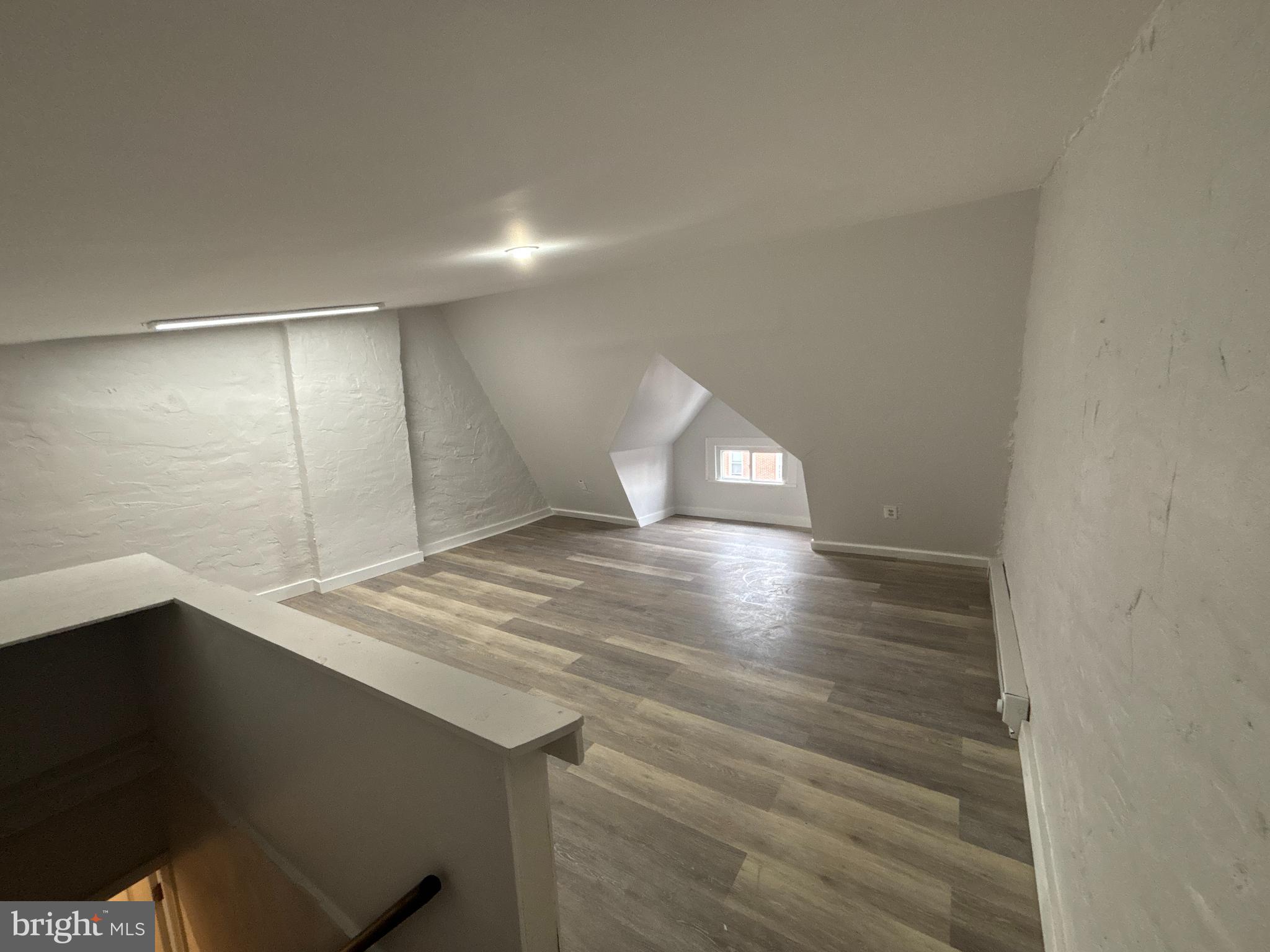 NORRISTOWN - Residential