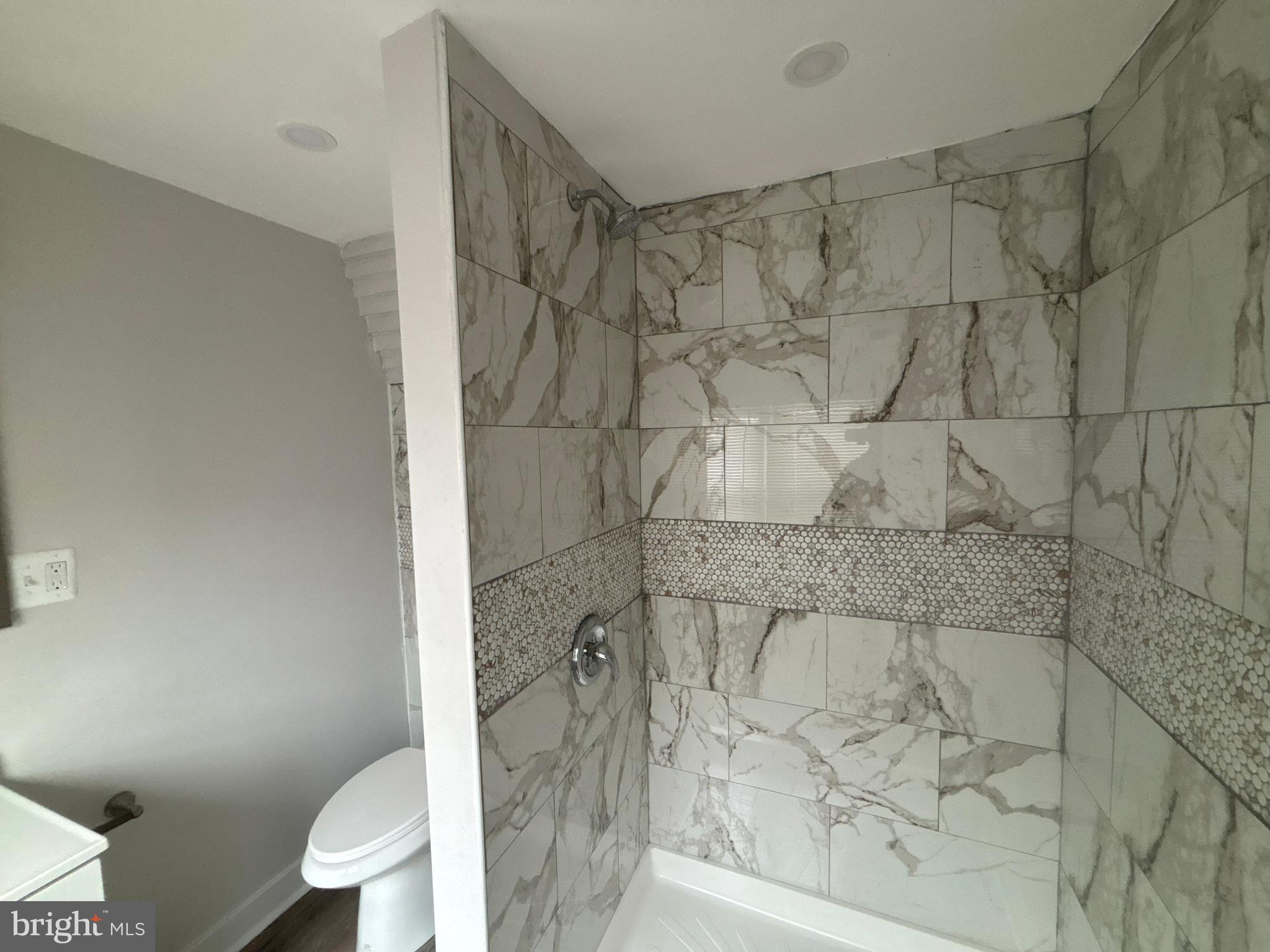 NORRISTOWN - Residential