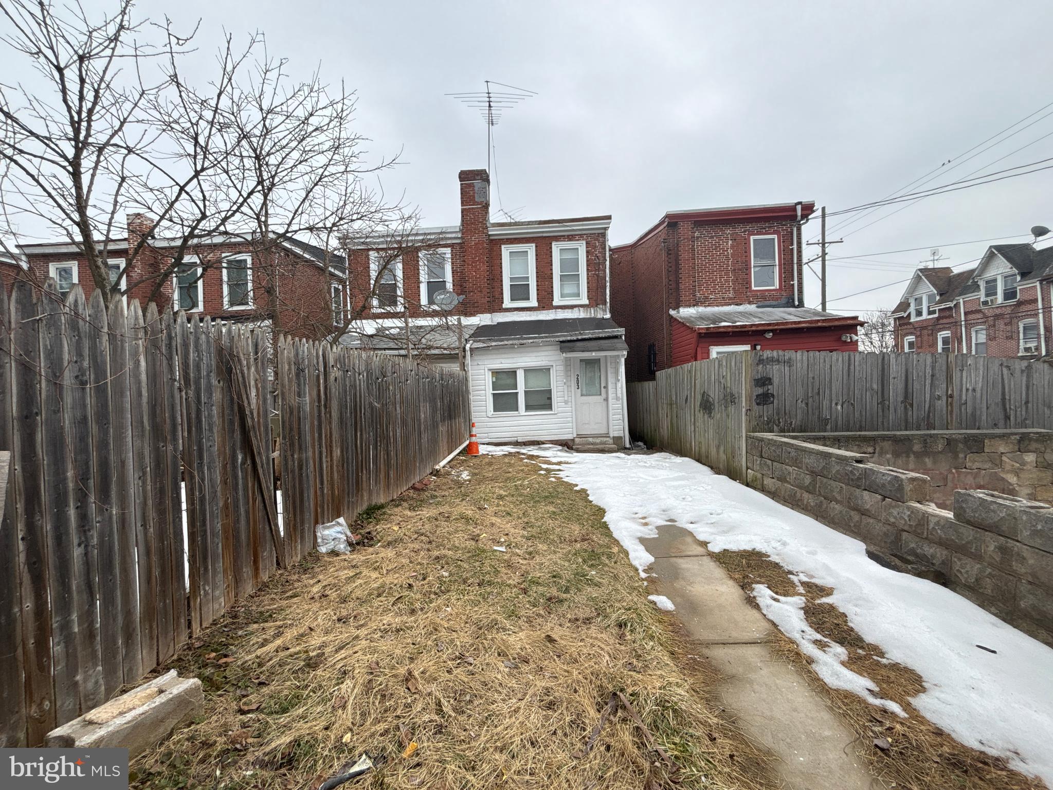 NORRISTOWN - Residential