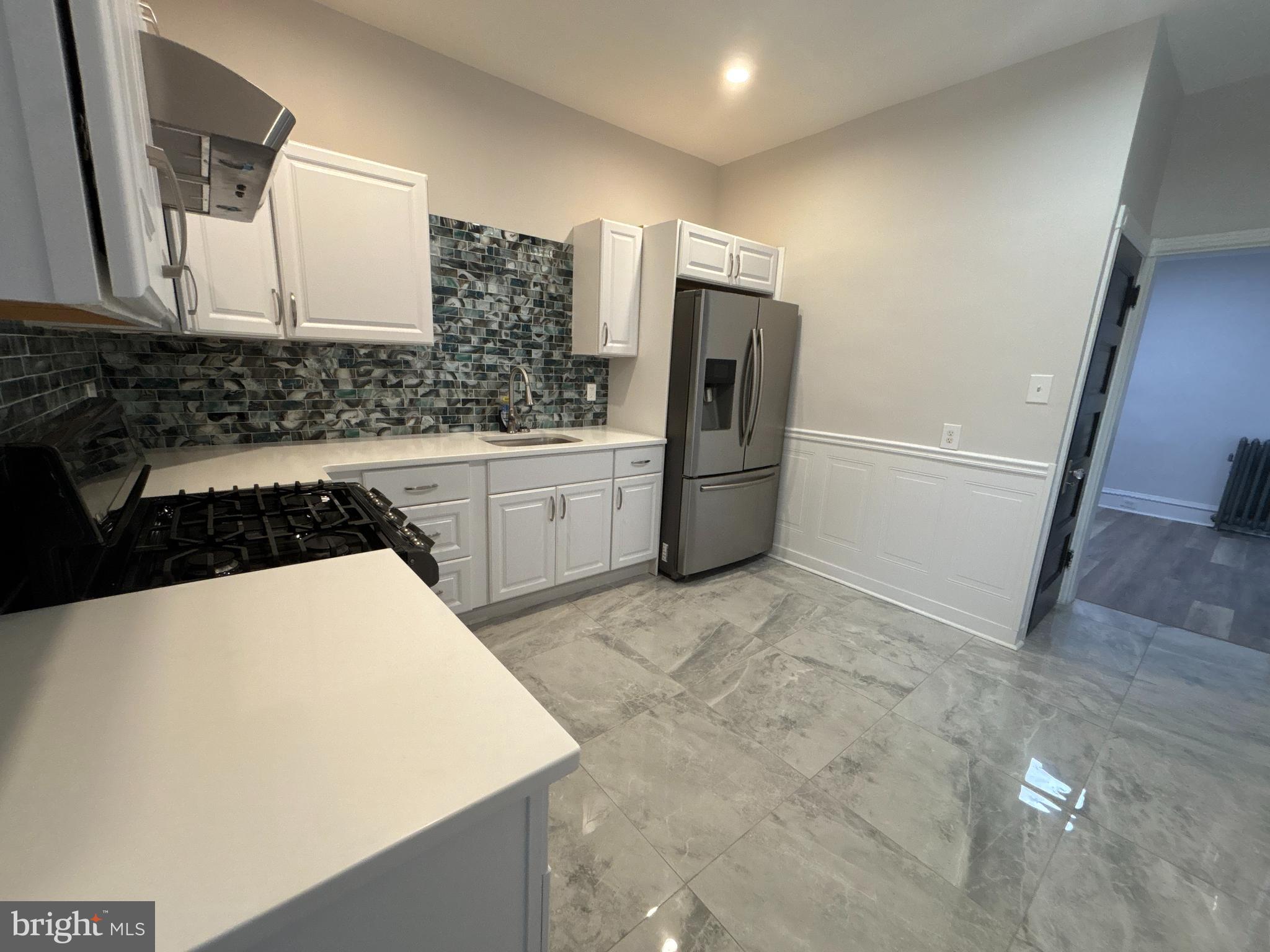 NORRISTOWN - Residential