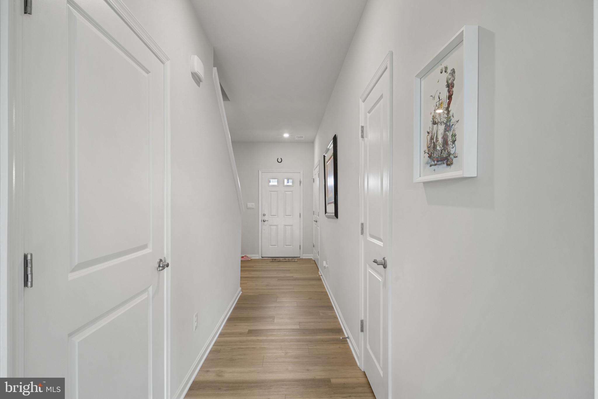 HUNTWELL WEST - Residential