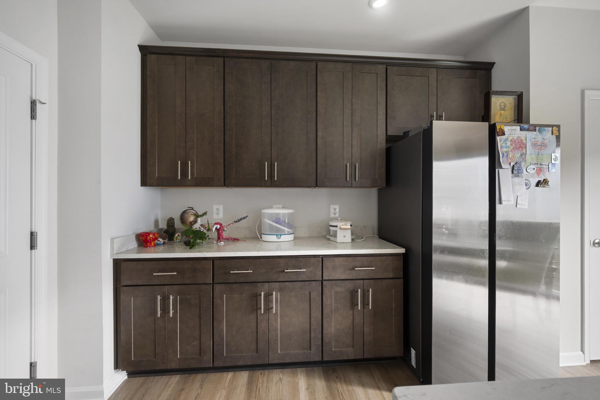 HUNTWELL WEST - Residential