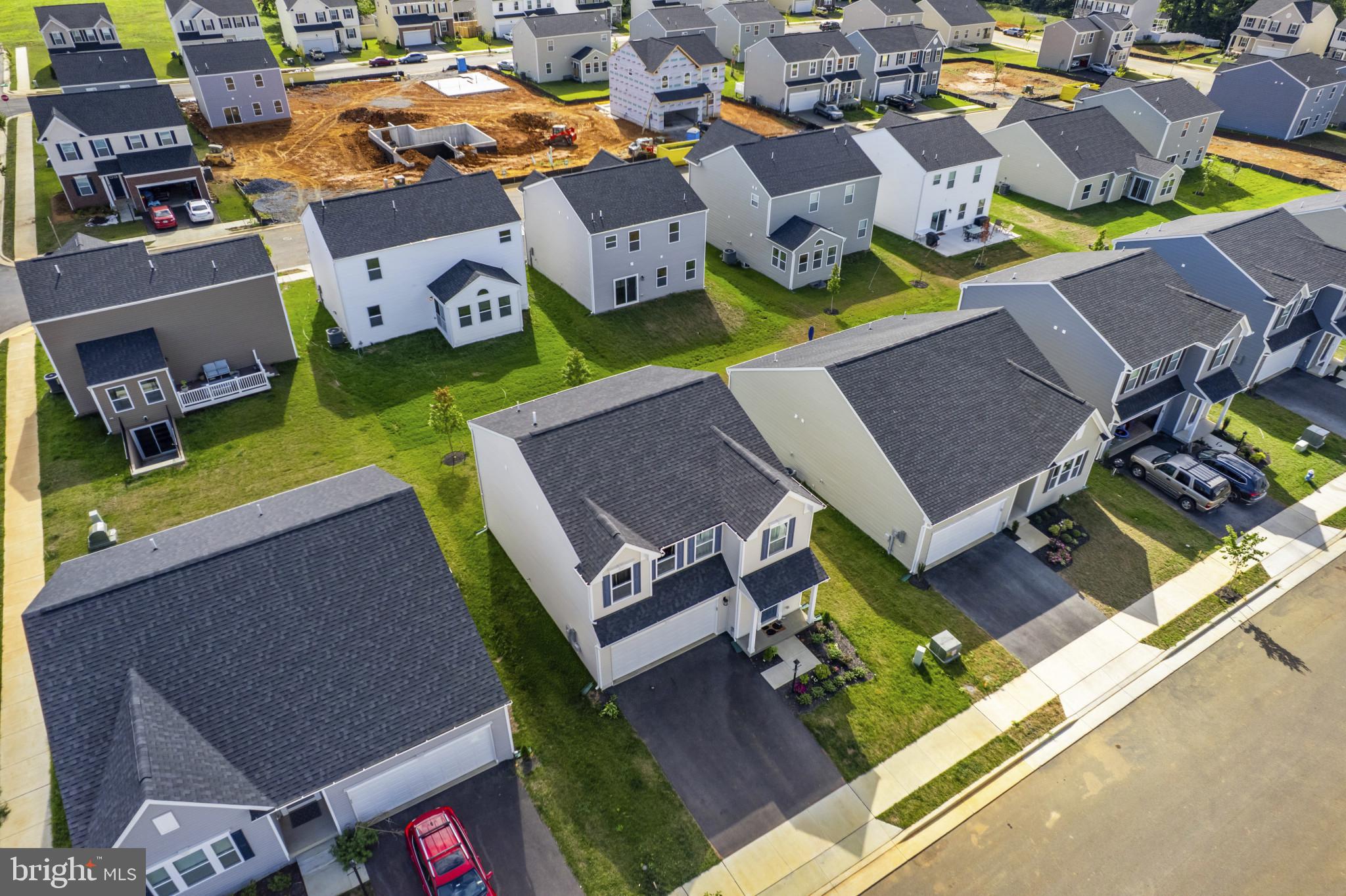 HUNTWELL WEST - Residential