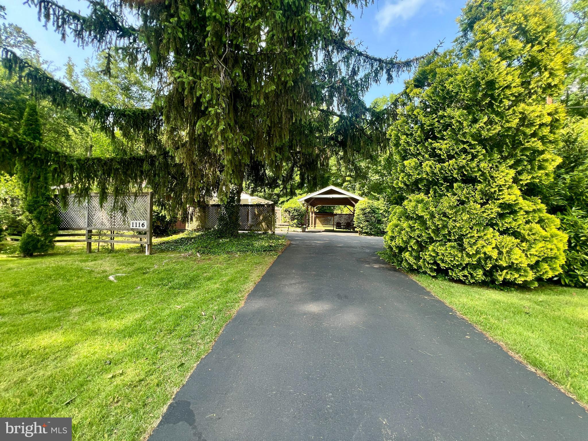 1116 MORNINGSIDE LANE