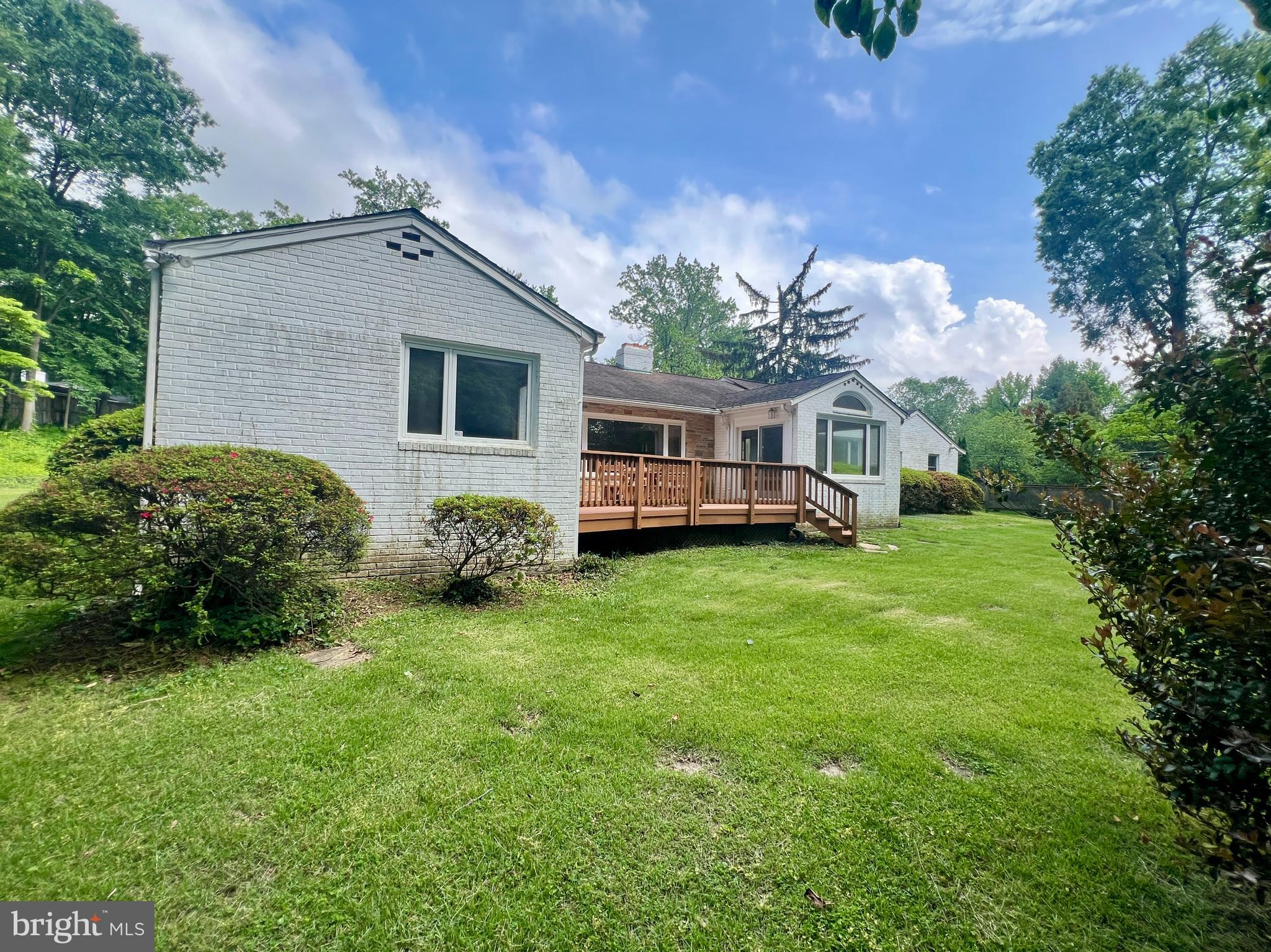 1116 MORNINGSIDE LANE