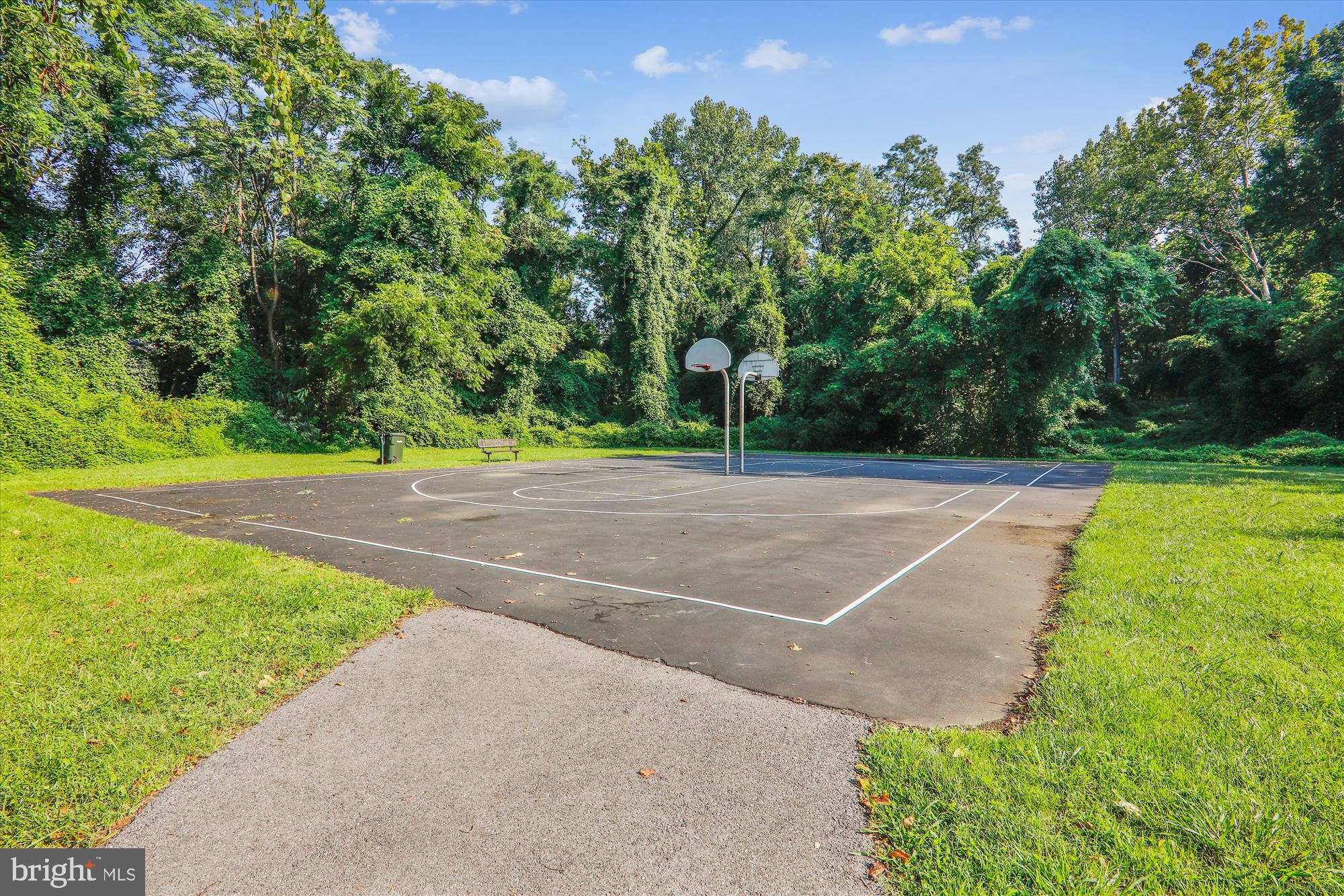 COTTAGE CITY - Residential