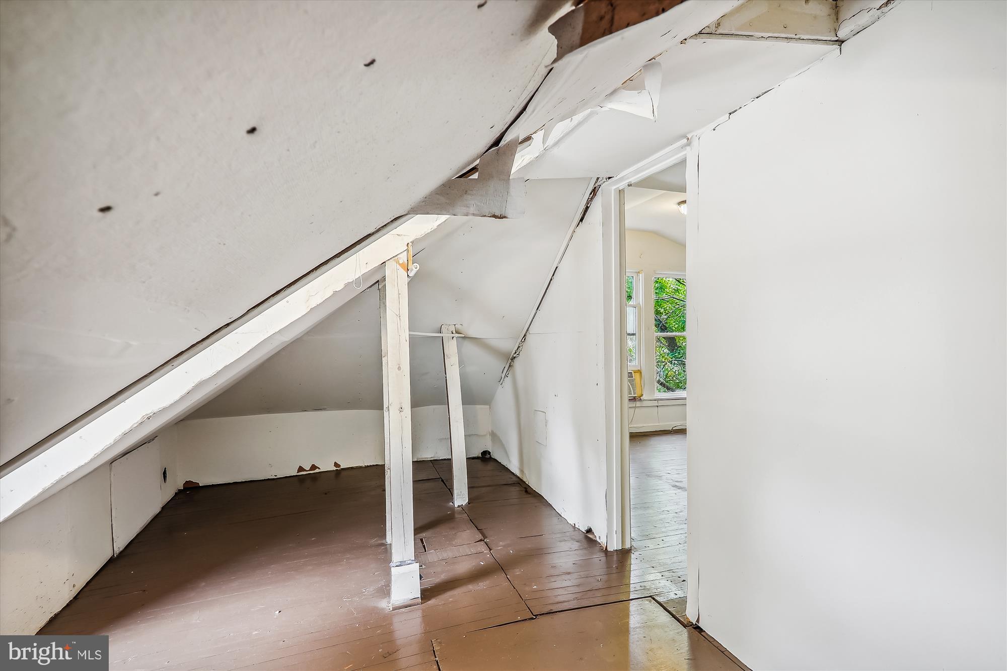 COTTAGE CITY - Residential