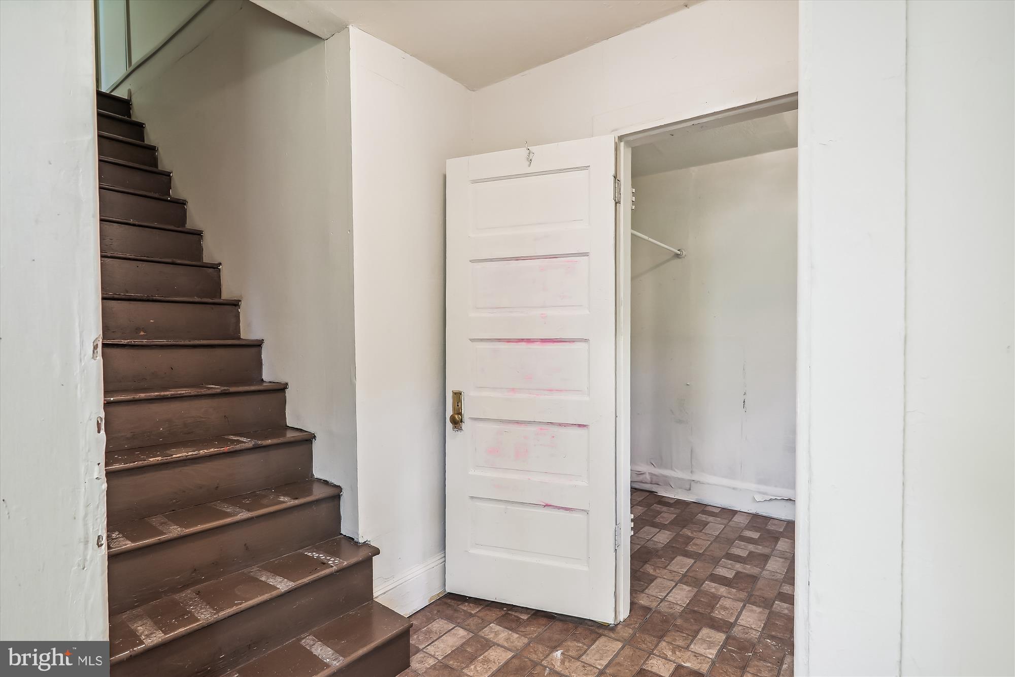 COTTAGE CITY - Residential